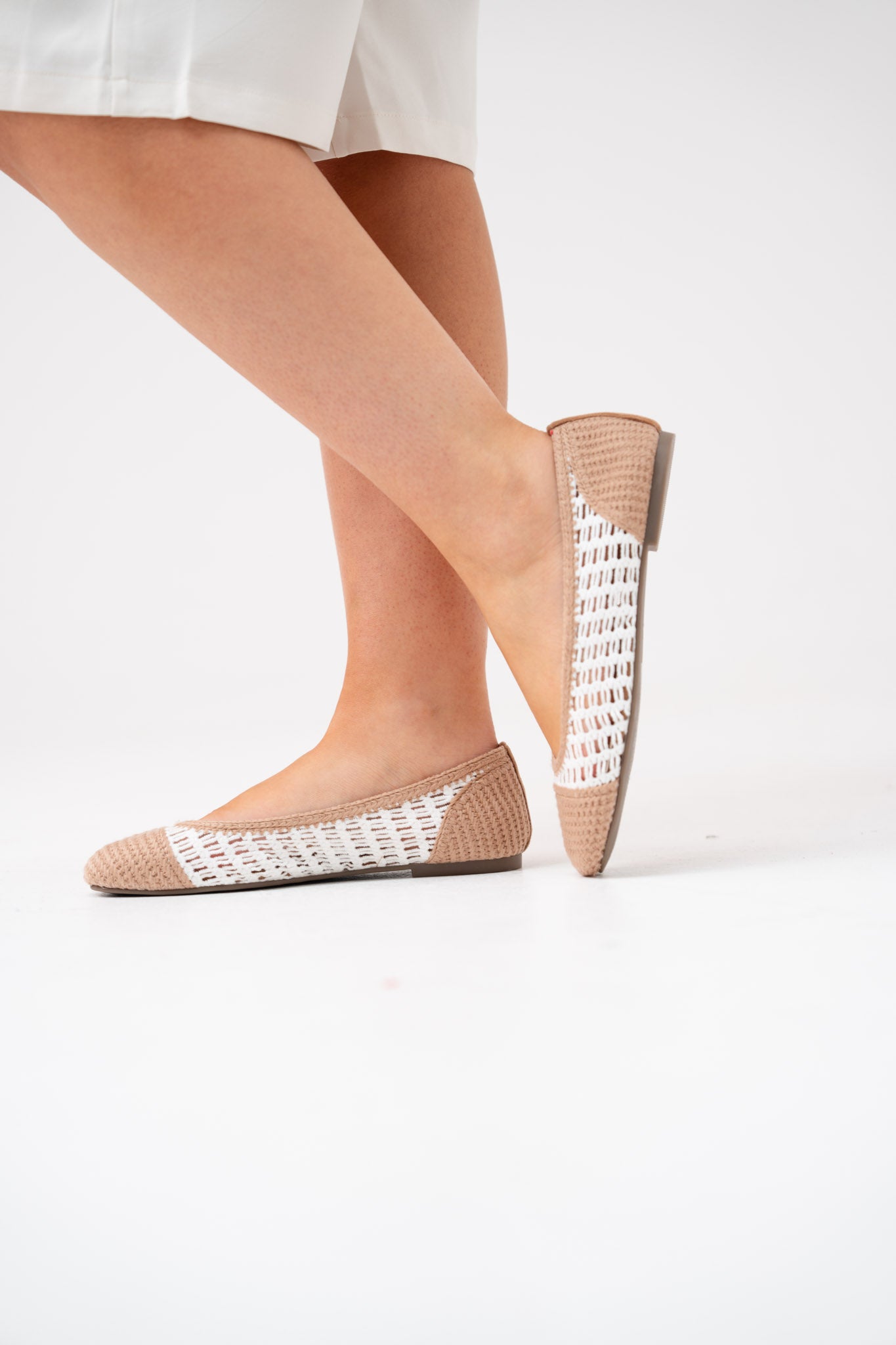 Cathy Contrast Woven Pumps In Beige Mix