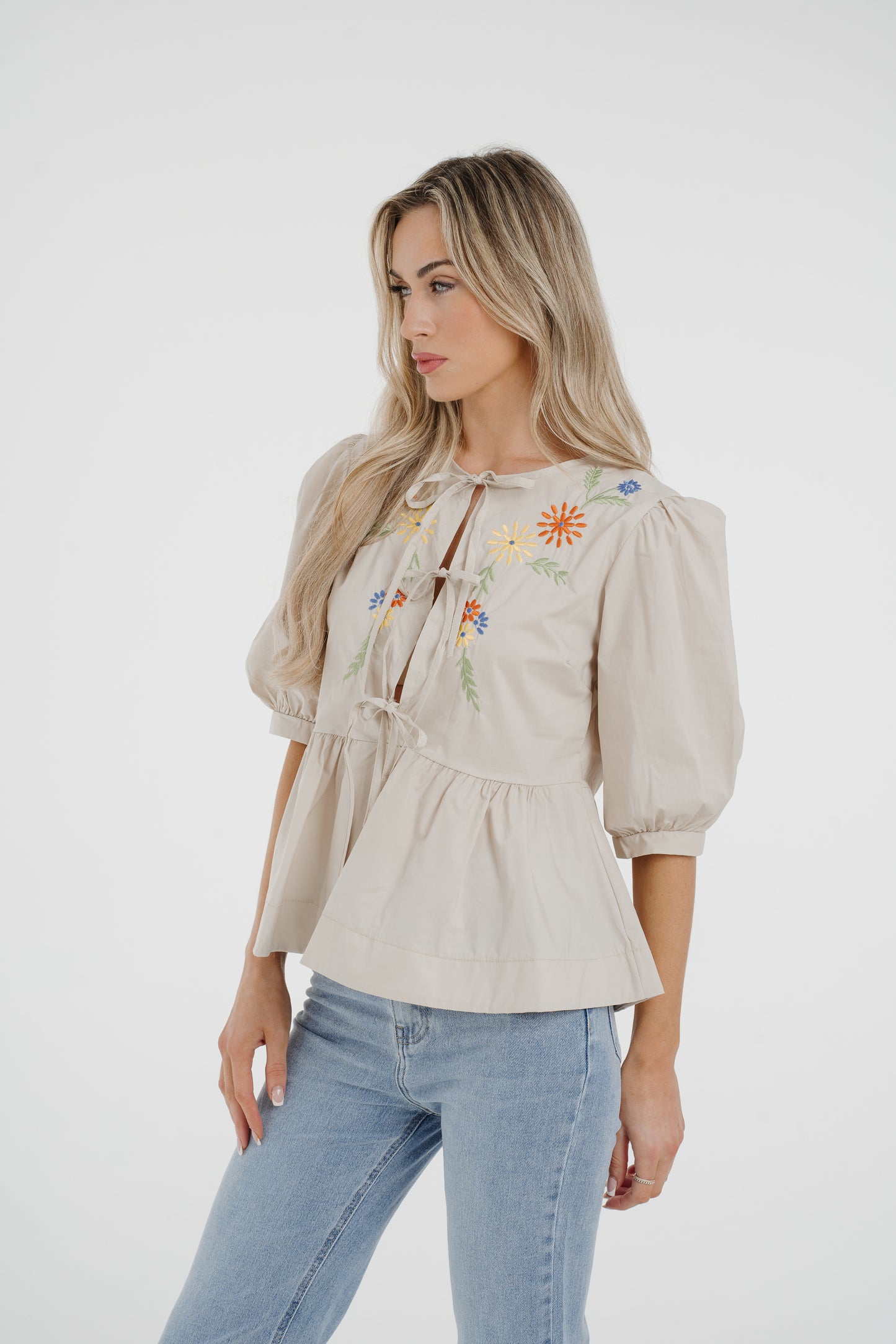 Leona Floral Bow Front Blouse In Neutral