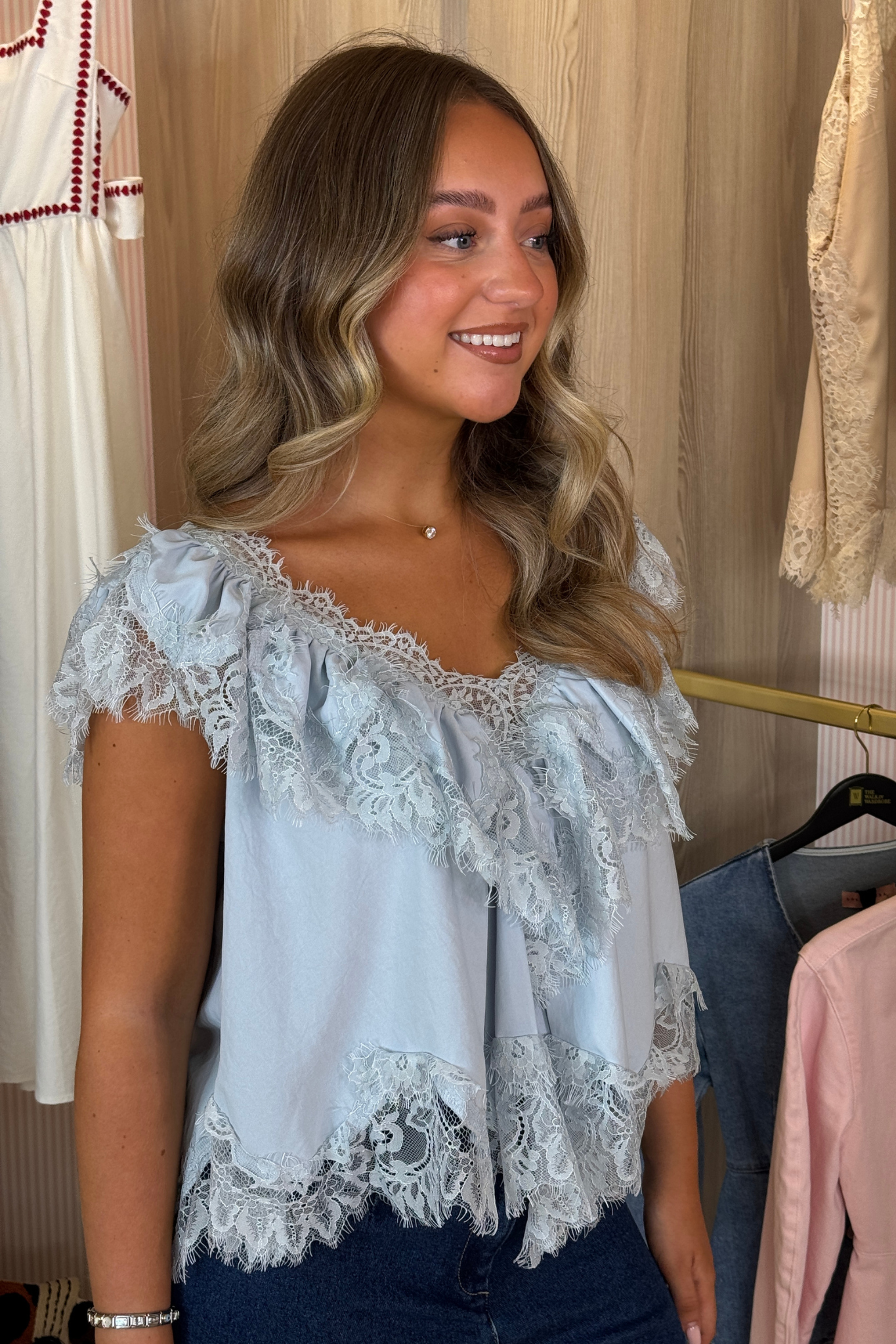 Elsa Sleeveless Ruffle Top In Blue