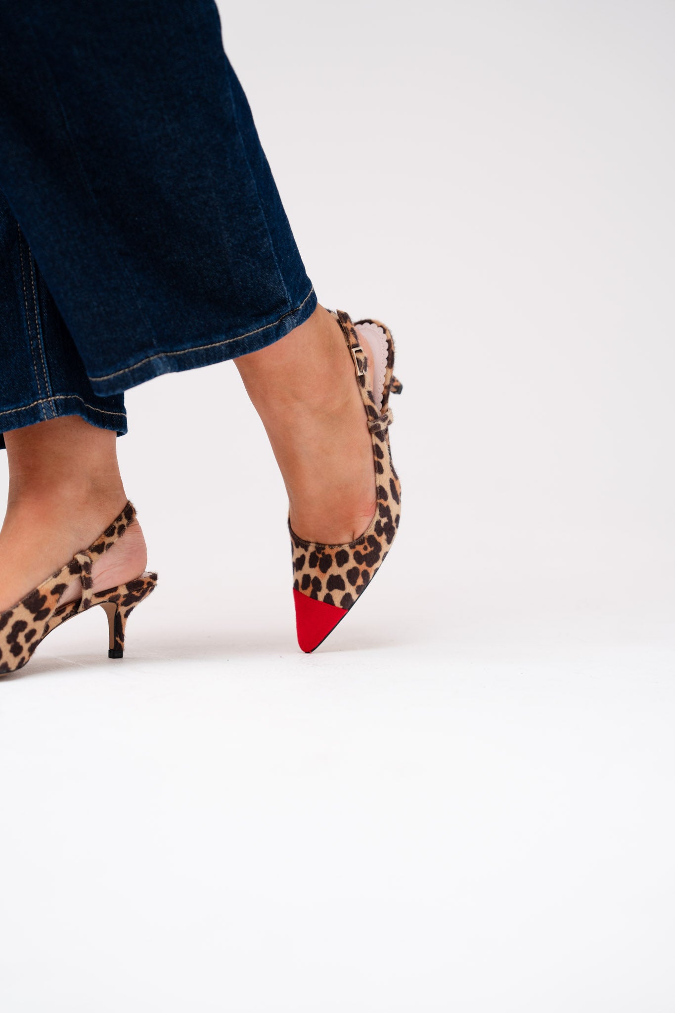 Love Laura Red Toe Kitten Heel In Leopard Print
