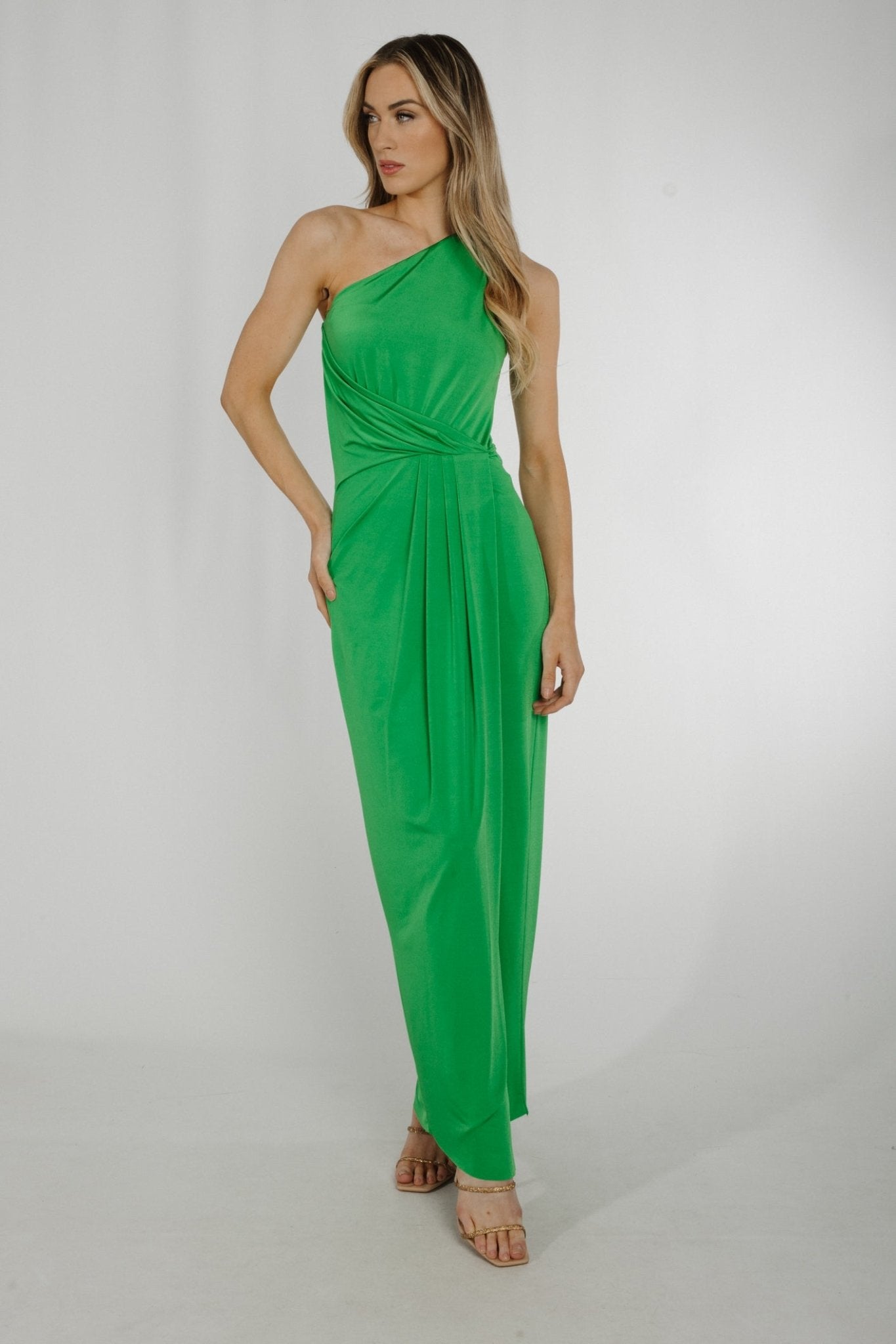Alana Drape Front Dress In Green – The Walk in Wardrobe