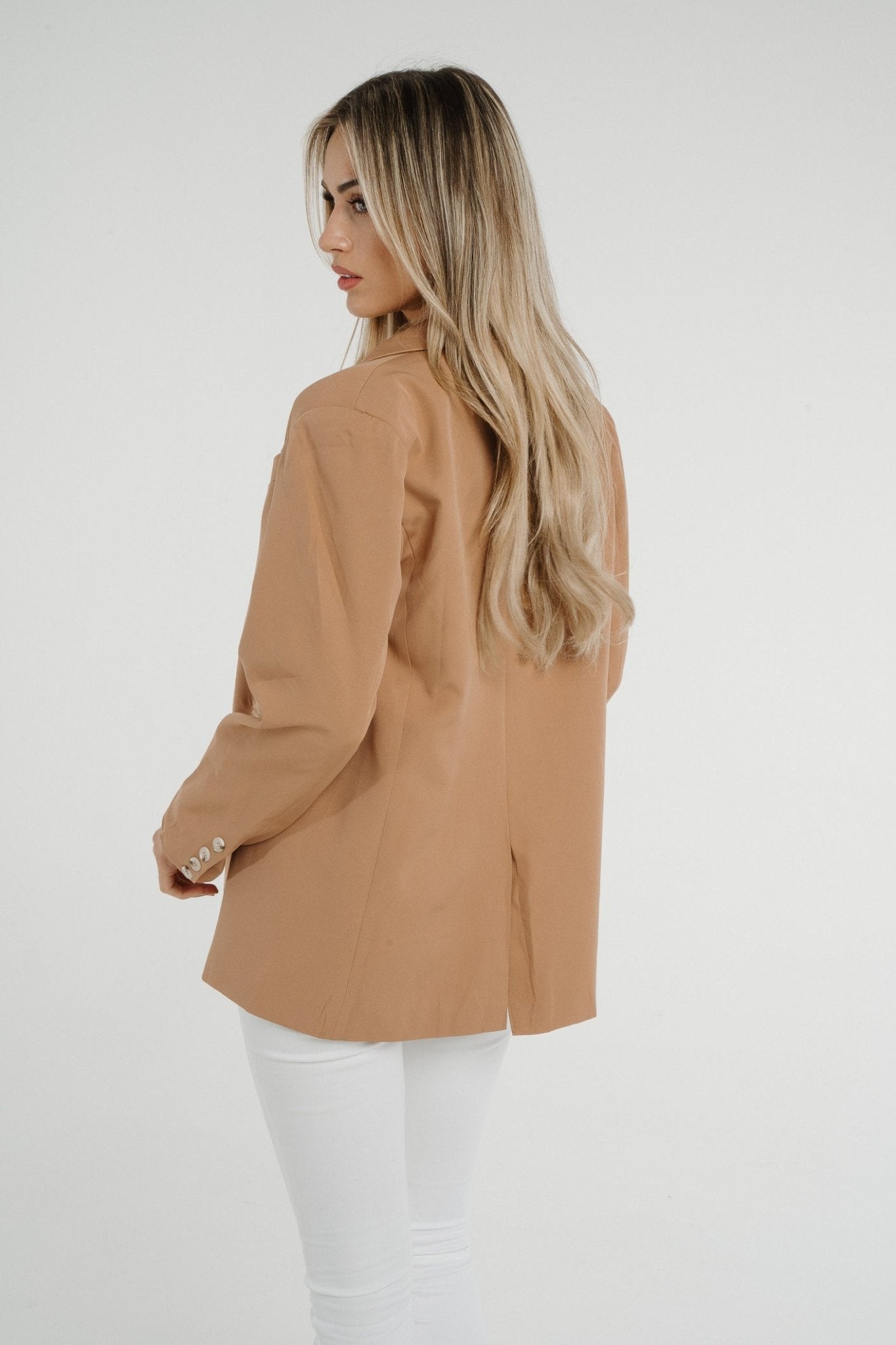Elsa Blazer In Camel - The Walk in Wardrobe