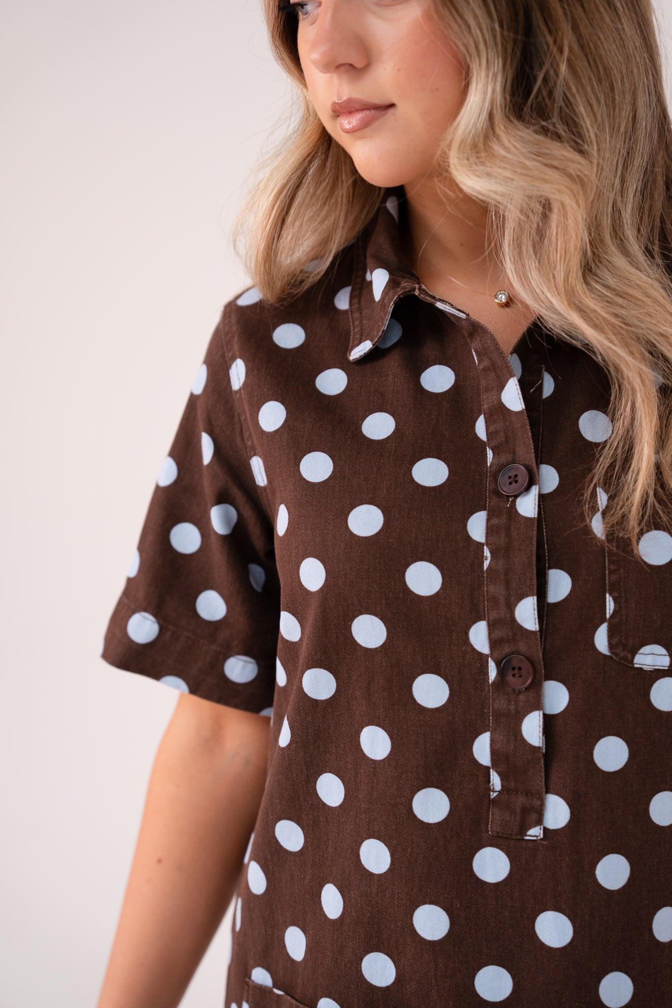 Kiera Spotted Denim T-Shirt Dress In Chocolate