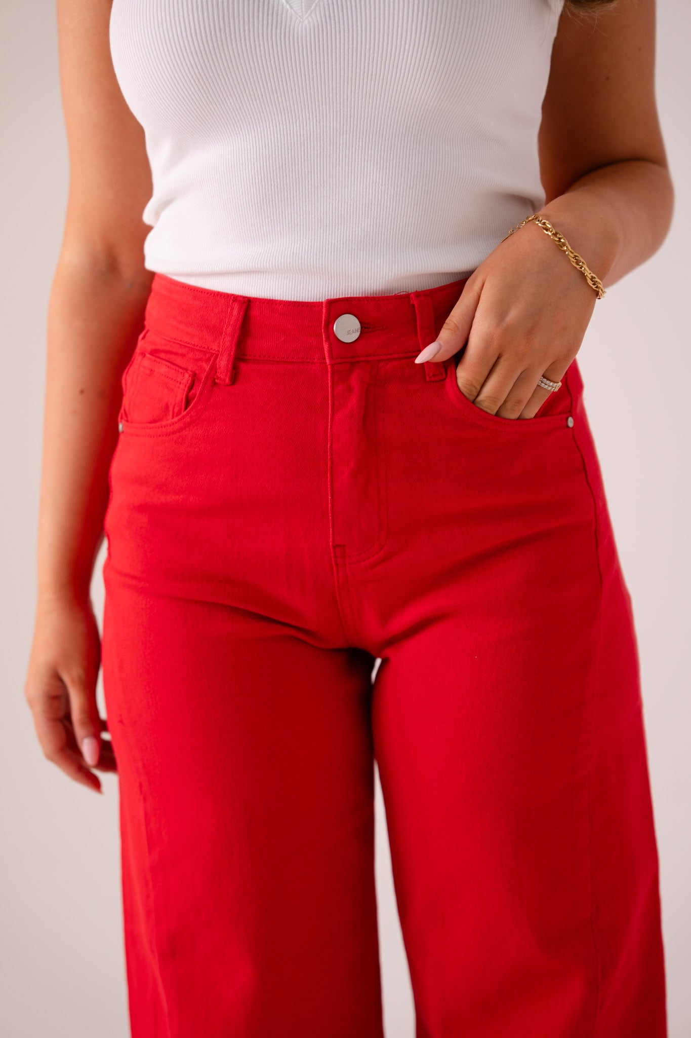Love Laura Carrot Barrell Jeans In Red