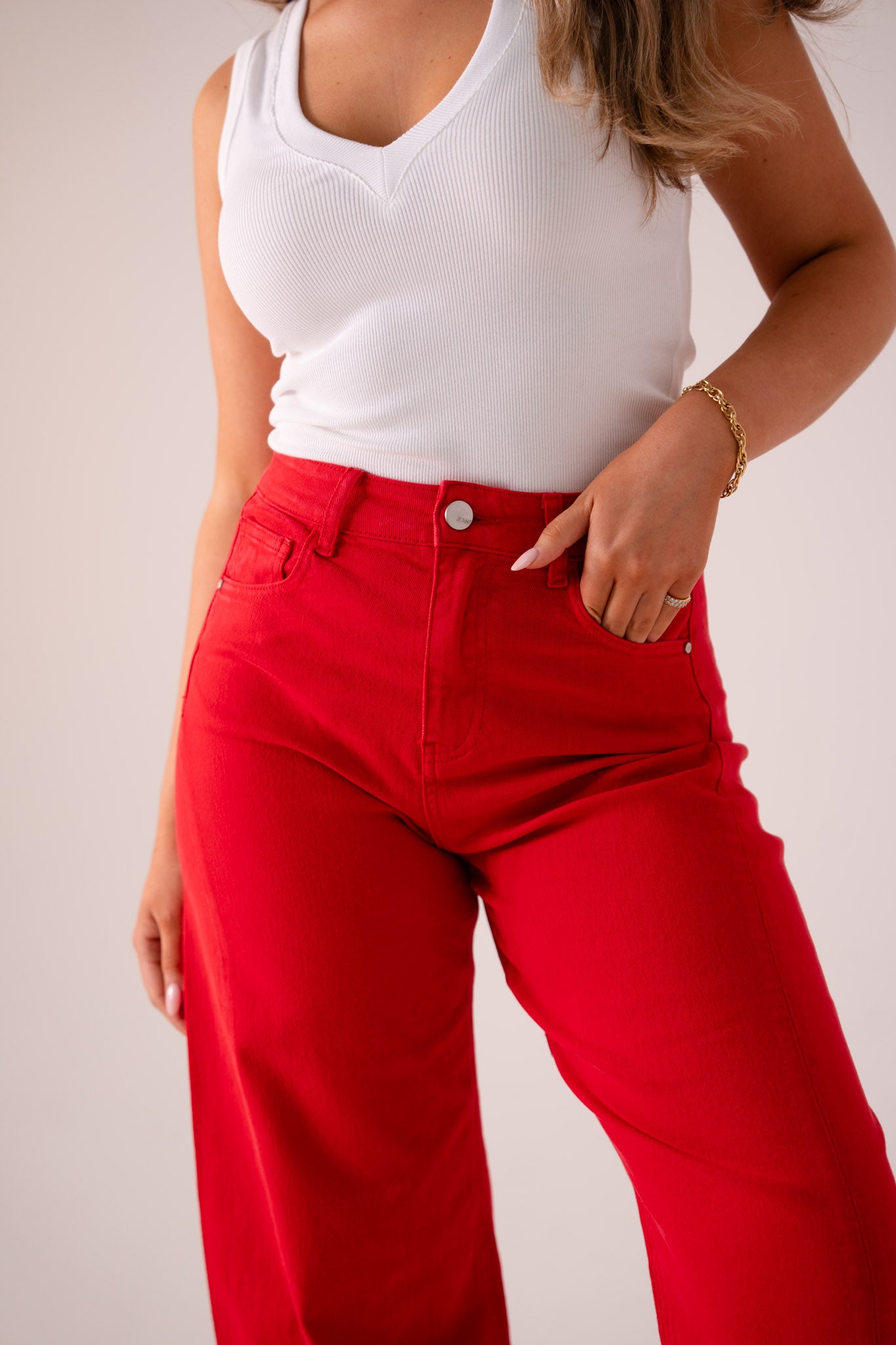 Love Laura Carrot Barrell Jeans In Red