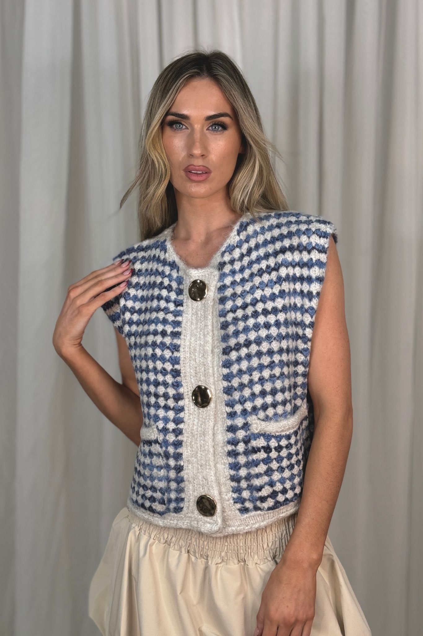 Melanie Knit Waistcoat In Blue Check