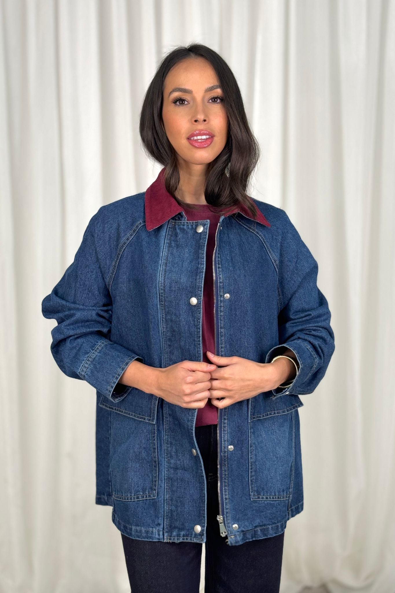 Leona Contrast Collar Jacket In Denim