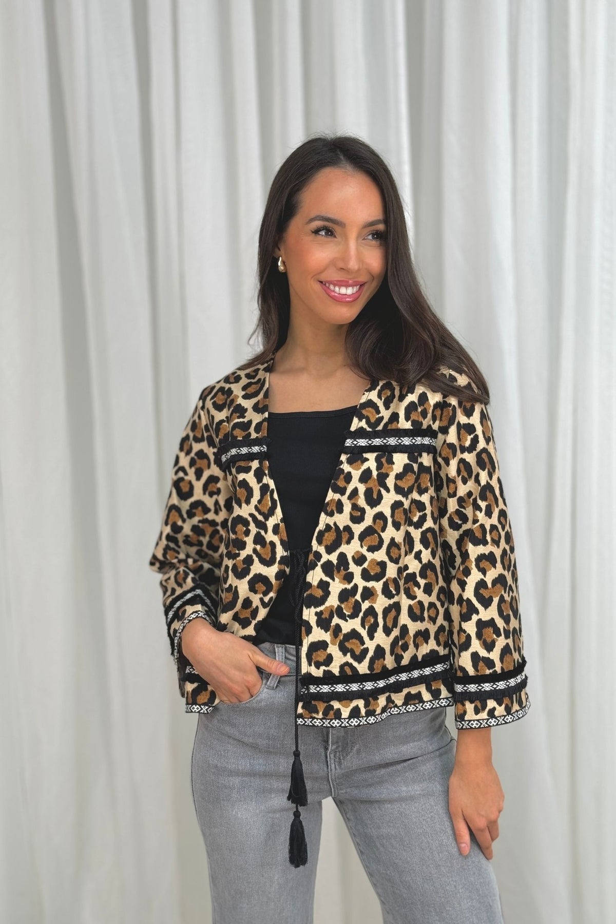 Ally Tie Front Top In Leopard