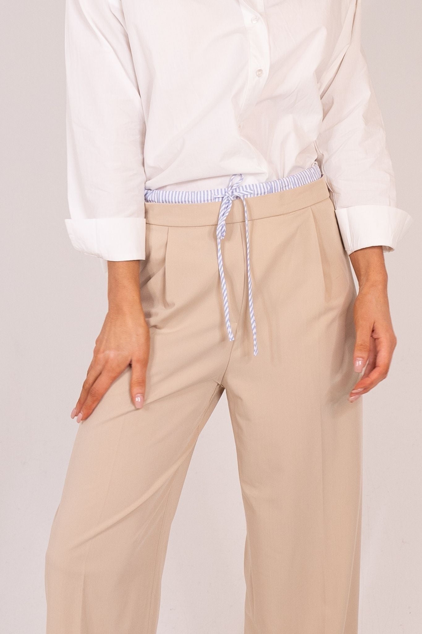 Millie Wide Leg Trousers In Neutral