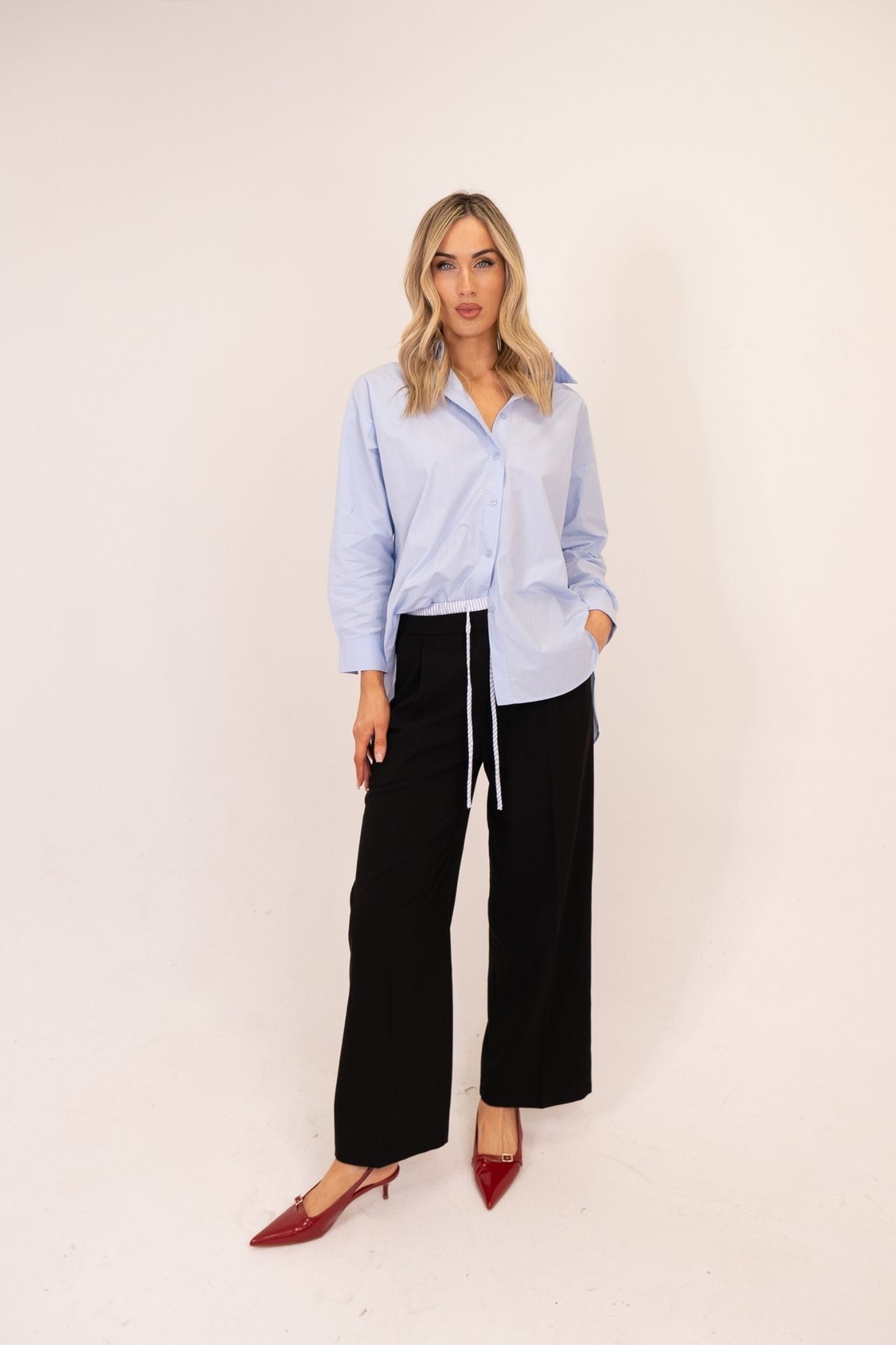 Millie Wide Leg Trousers In Black