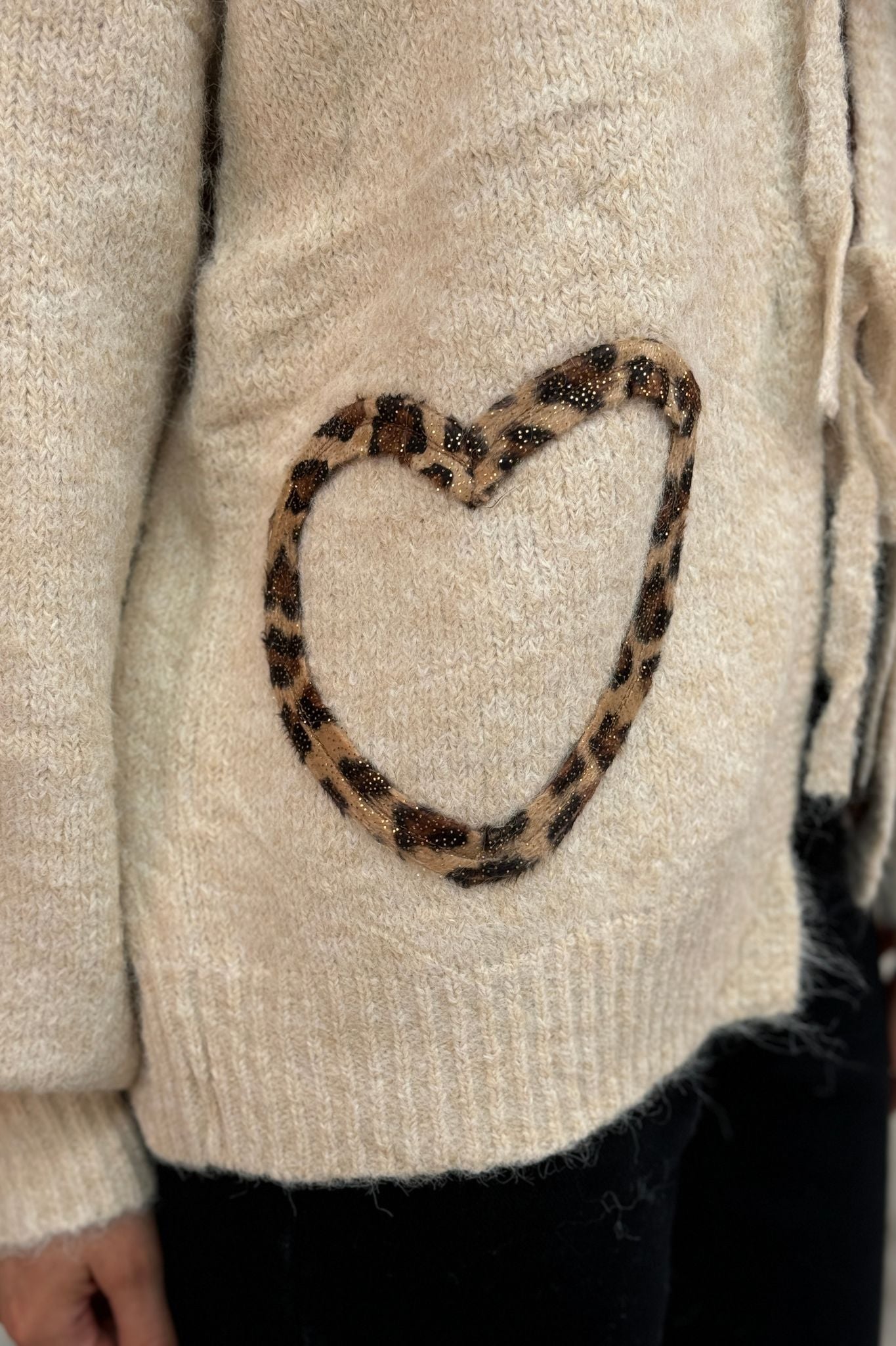 Holly Leopard Bow Cardigan In Cream