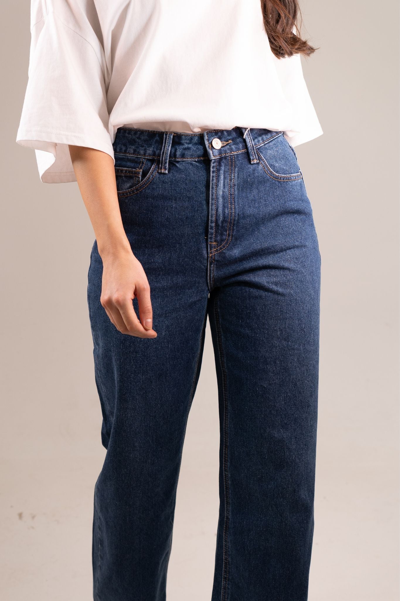 Cindy Wide Leg Jeans In Mid Wash