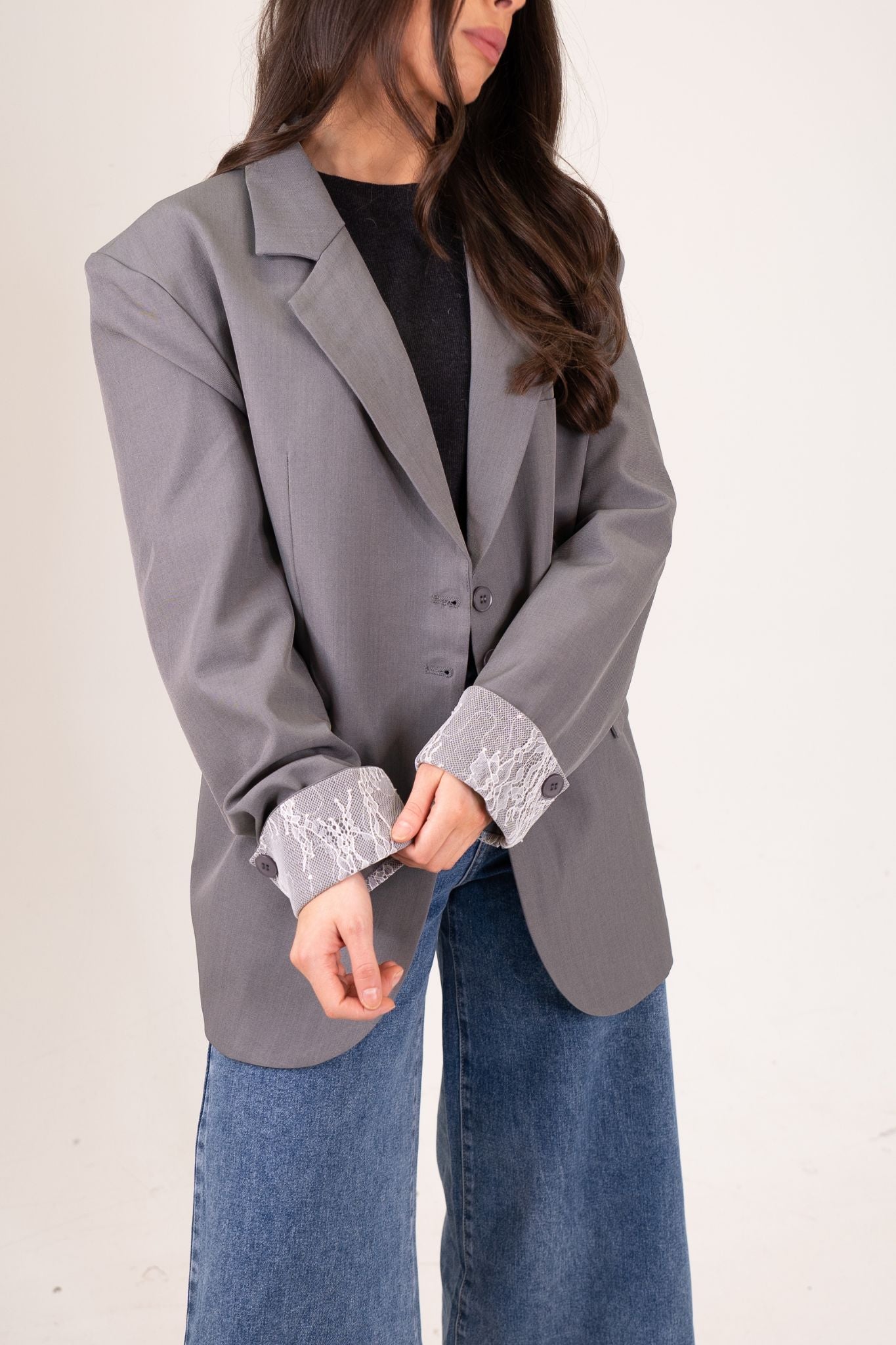 Willow Contrast Cuff Blazer In Light Grey