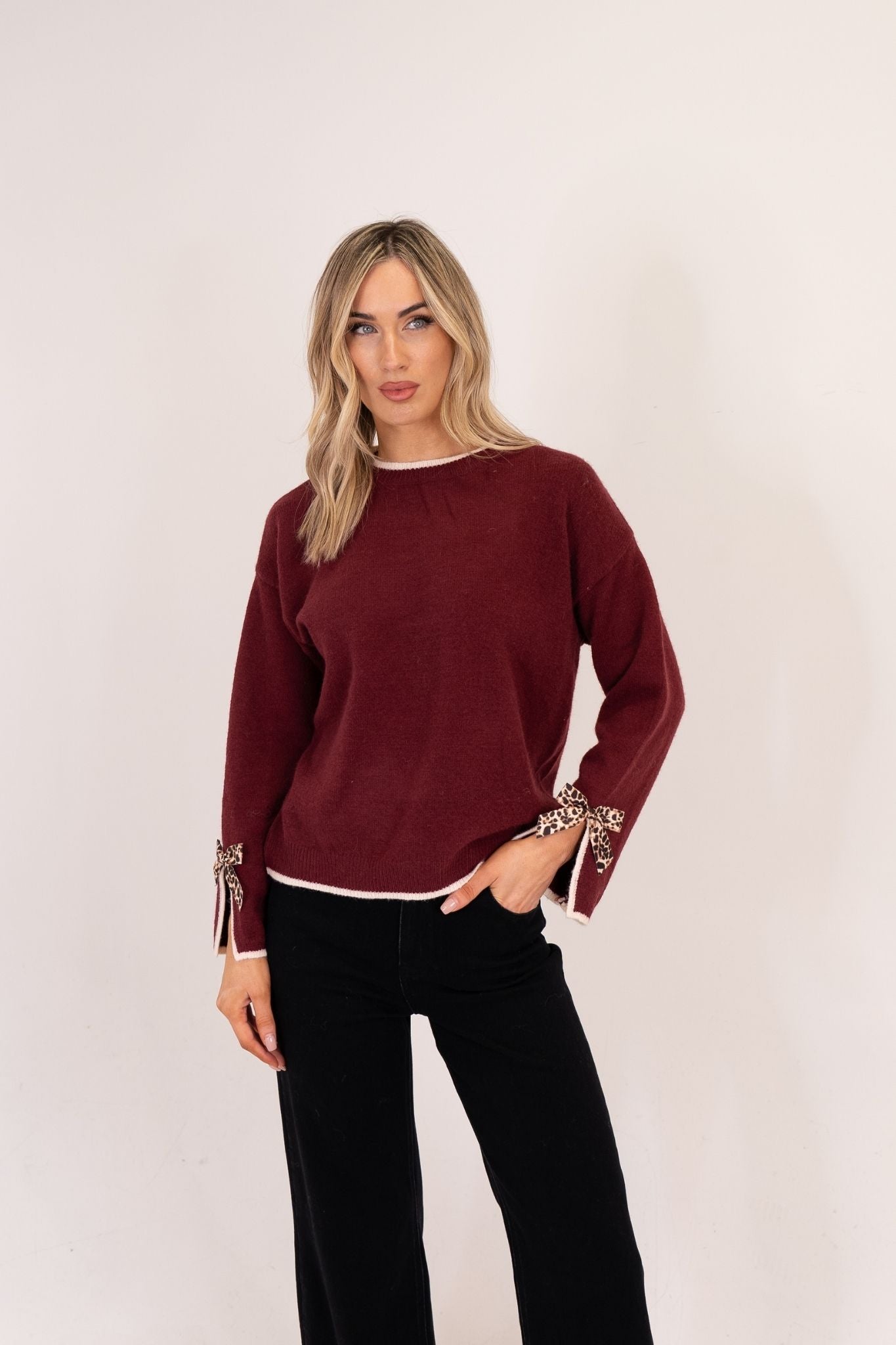 Kendra Leopard Bow Cuff Jumper In Bordeaux