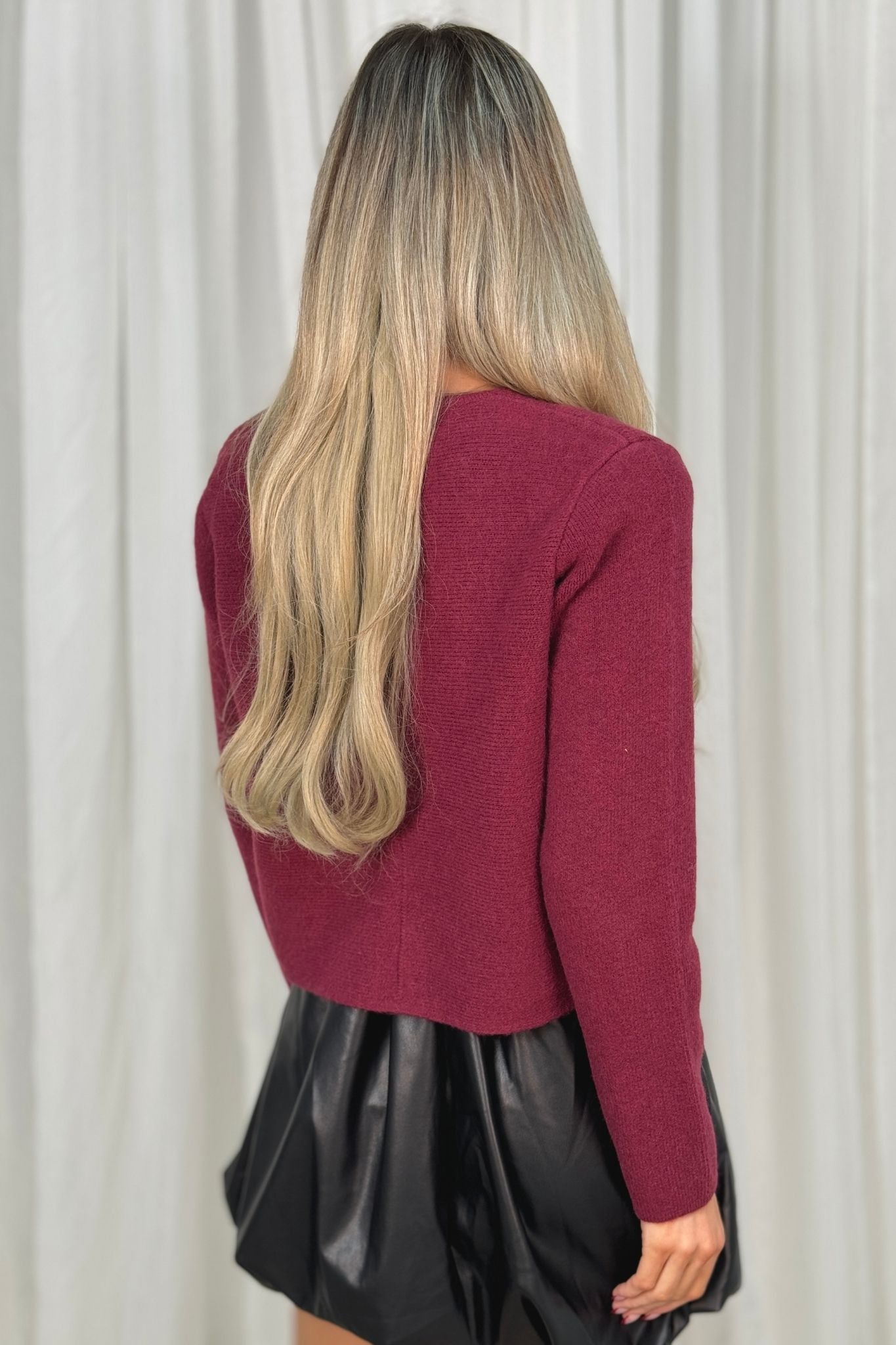 Elsa Round Neck Cardigan In Wine Red