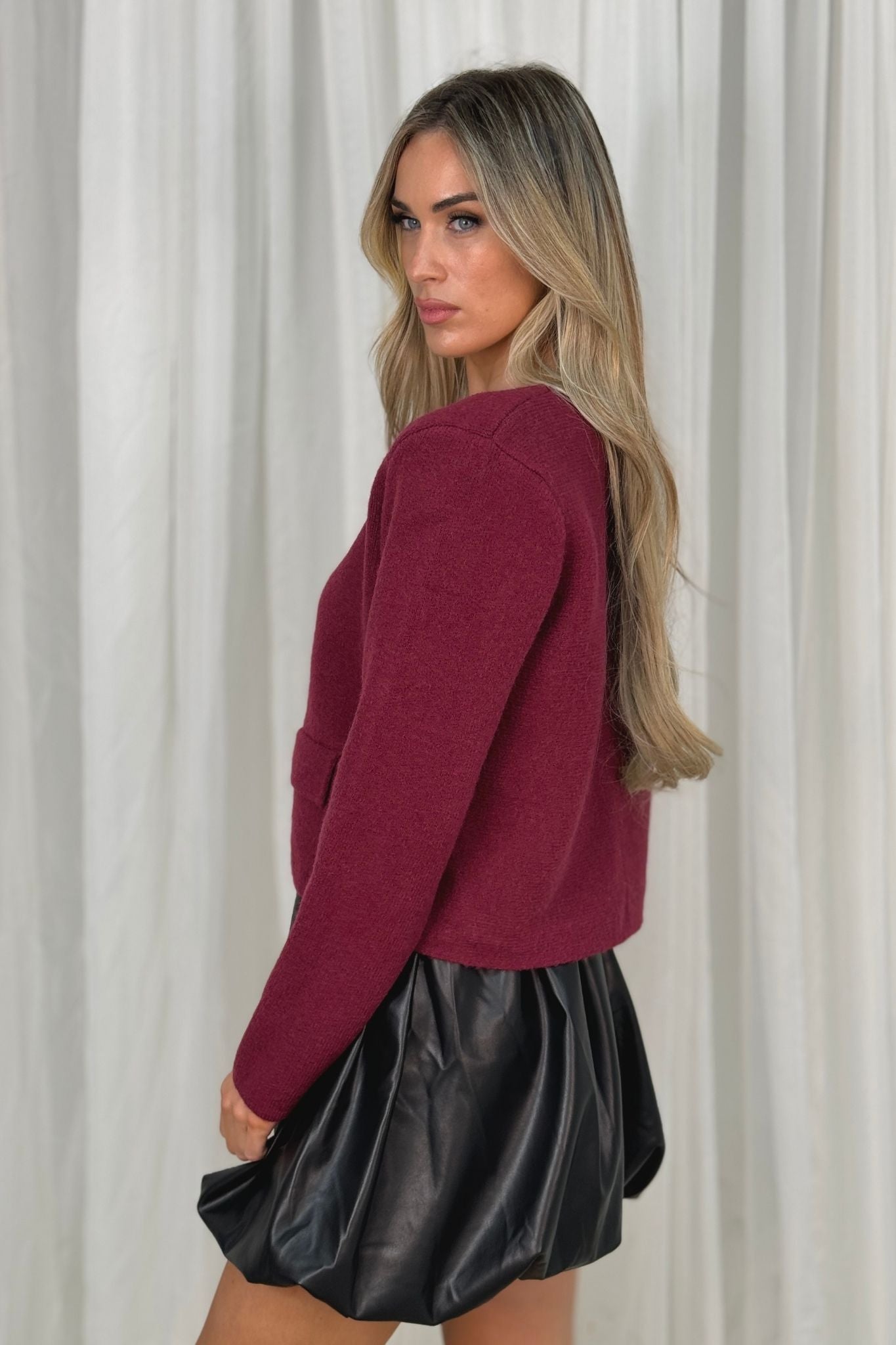 Elsa Round Neck Cardigan In Wine Red