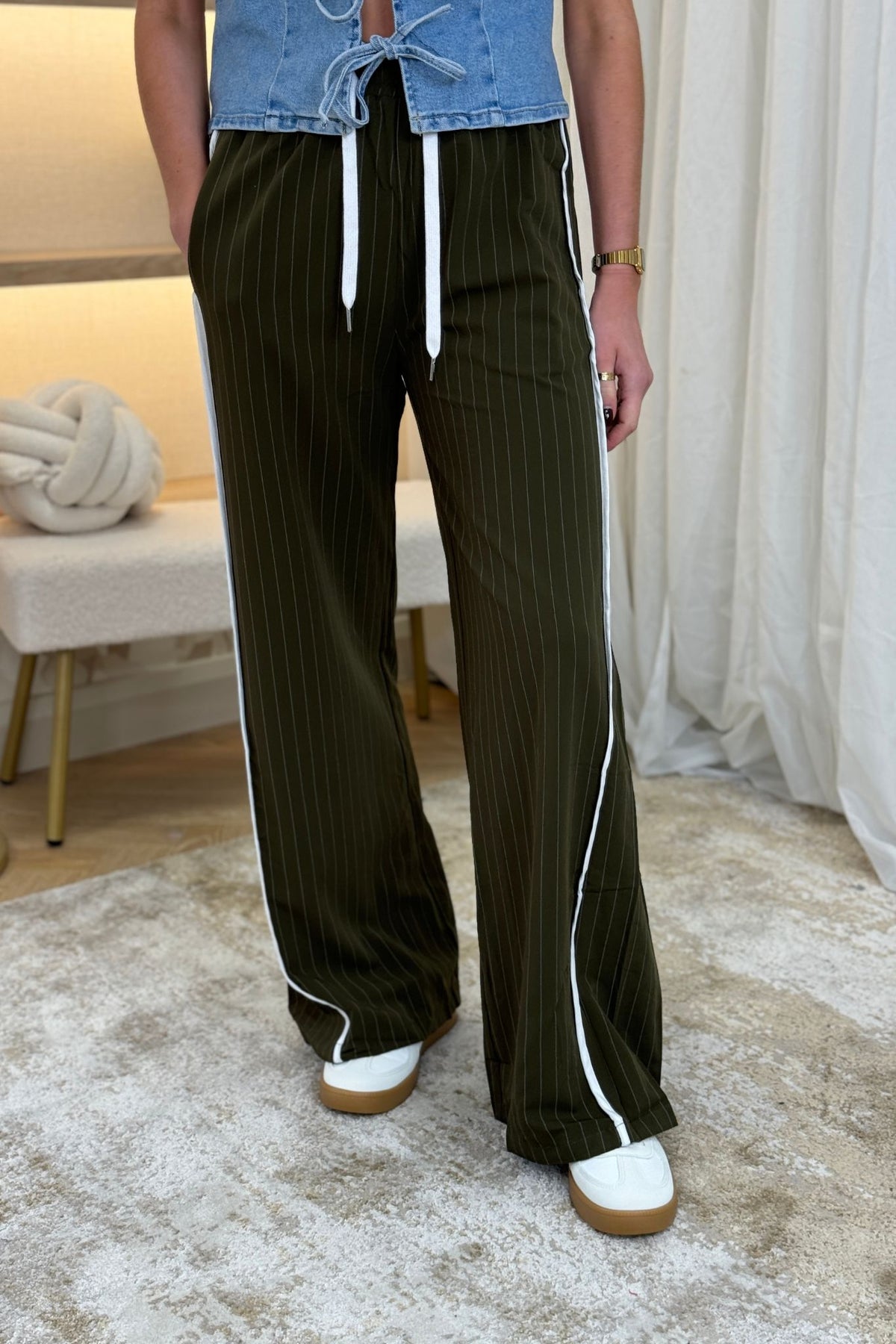 Millie Contrast Stripe Trousers In Khaki