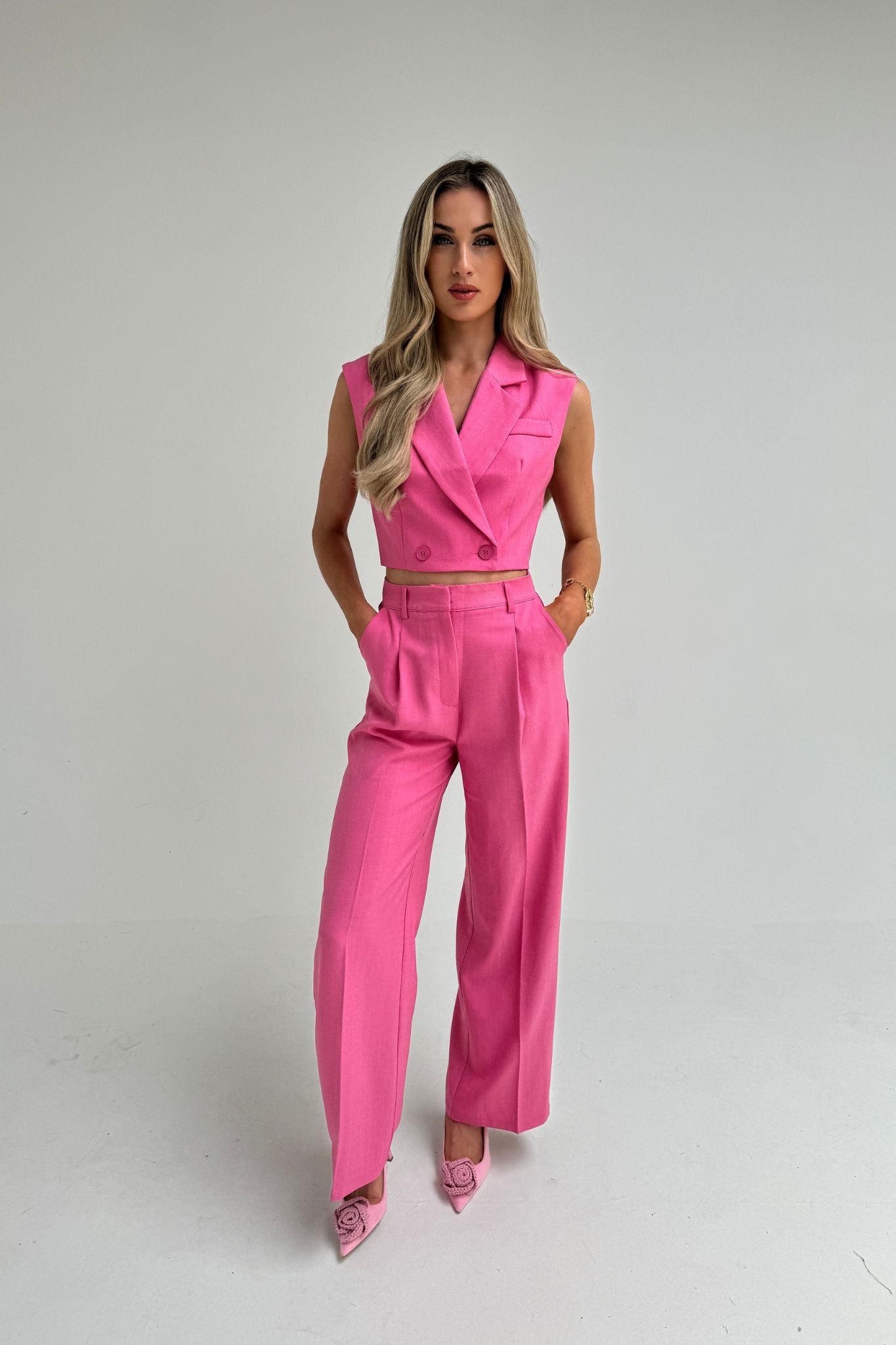 Maria Cropped Waistcoat In Pink