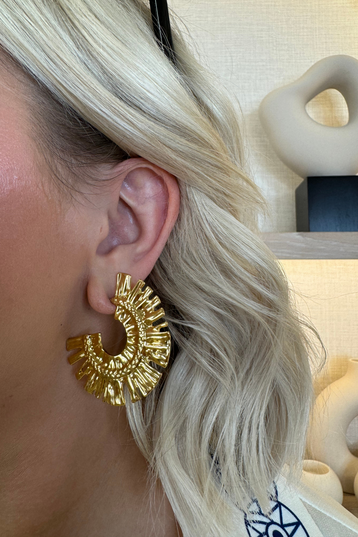 Cameron Semi Circle Earrings In Gold