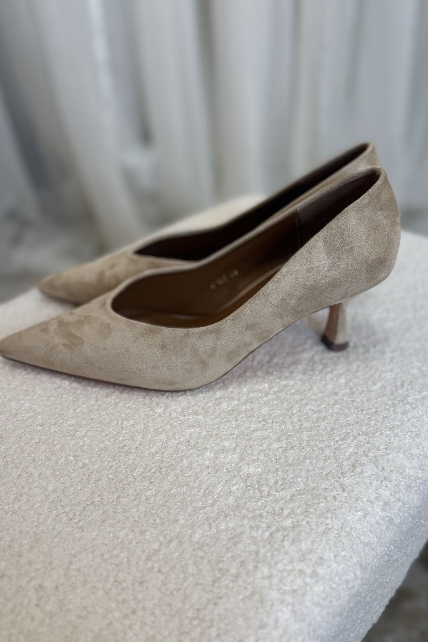 Lauren Faux Suede Kitten Heel In Neutral