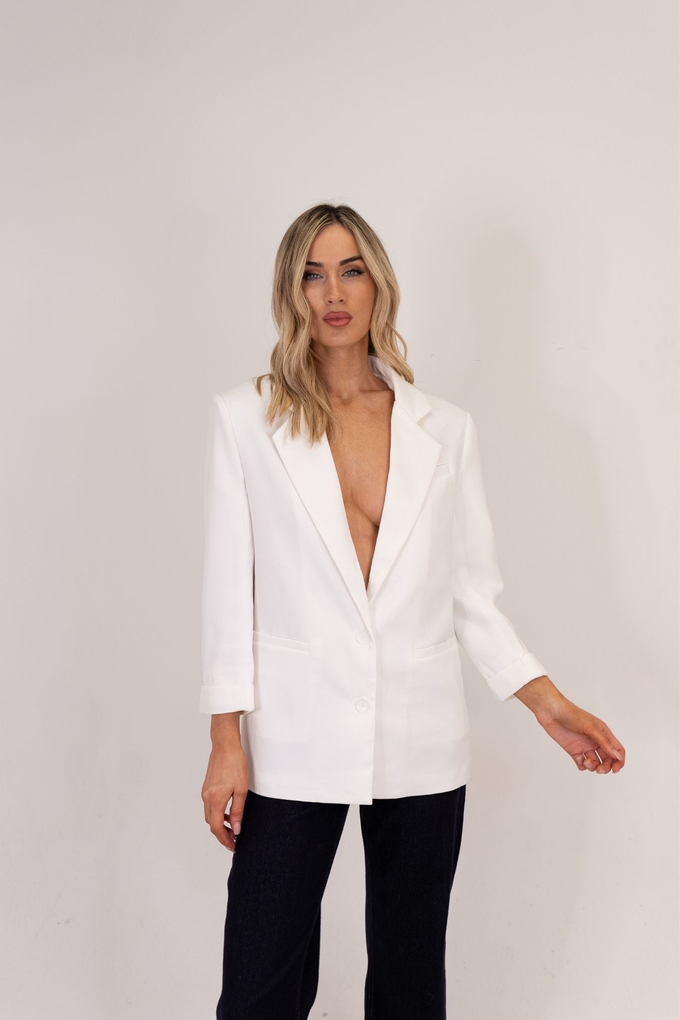 Millie Blazer In White