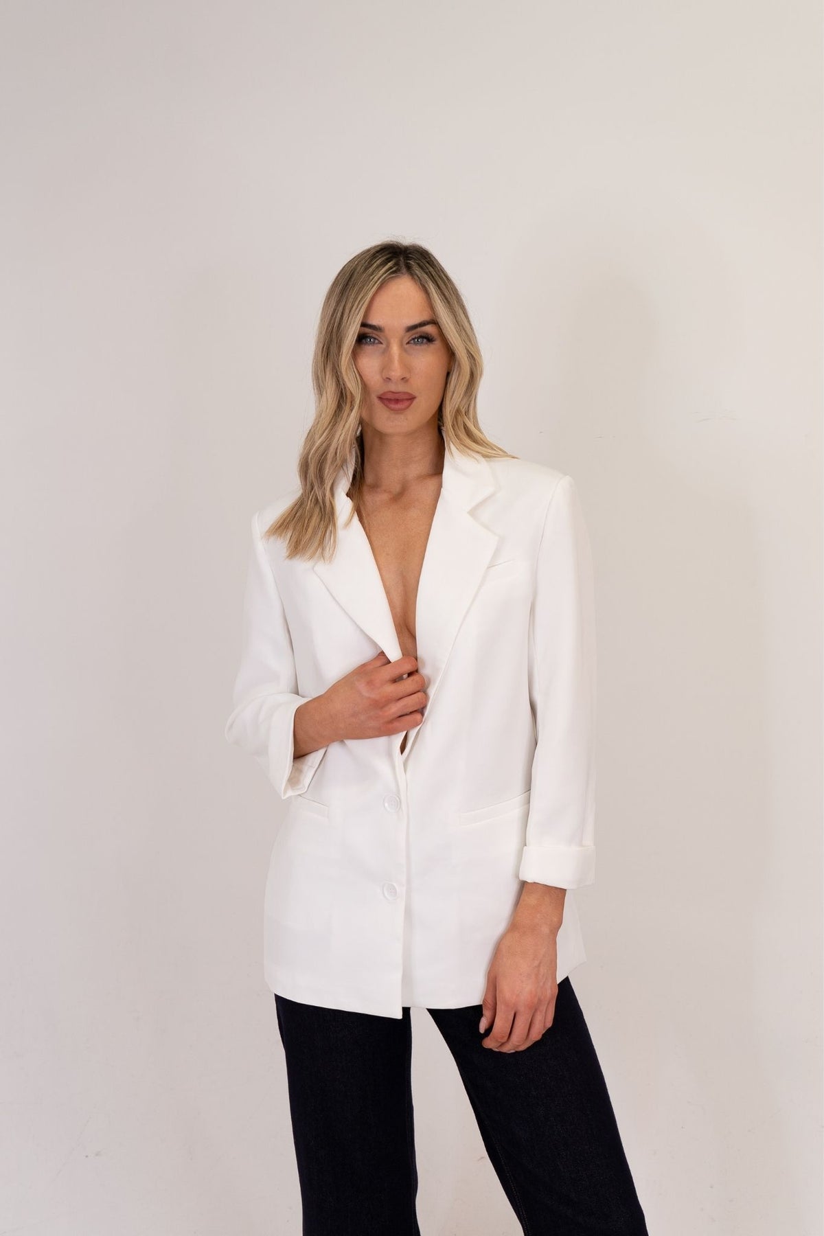 Millie Blazer In White