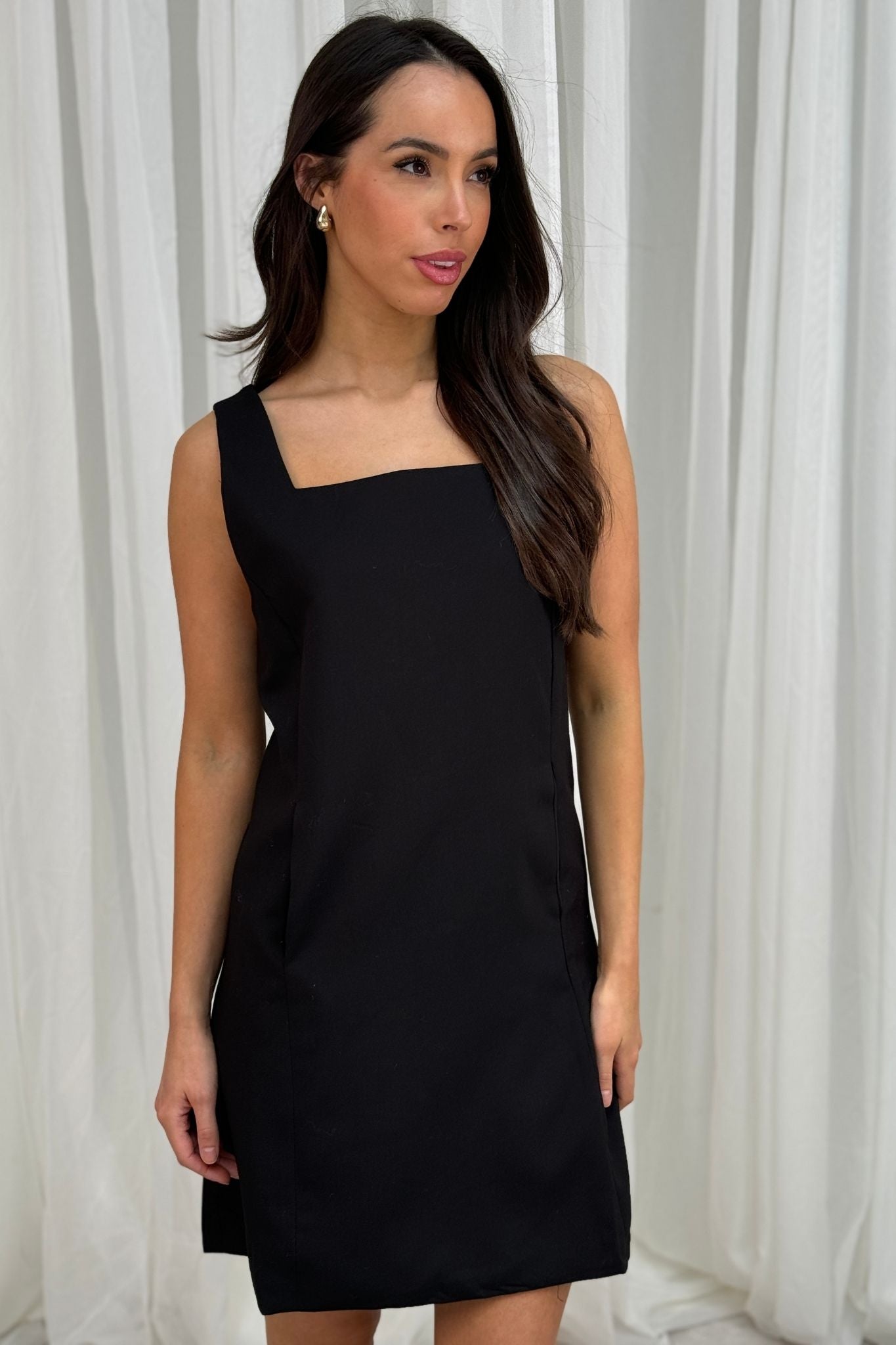 Jane Shift Dress In Black