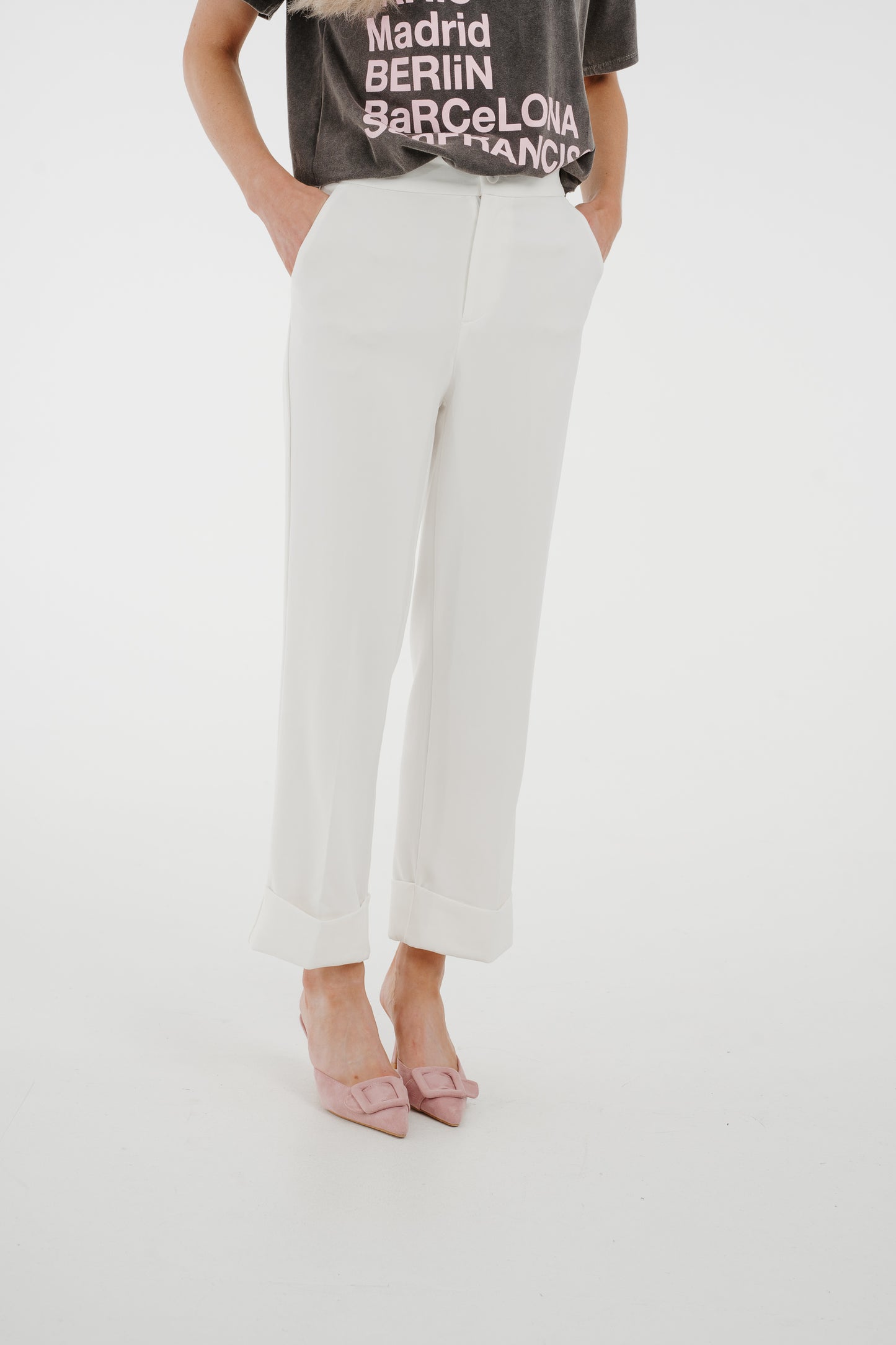 Cindy Cropped Straight Leg Trouser In White