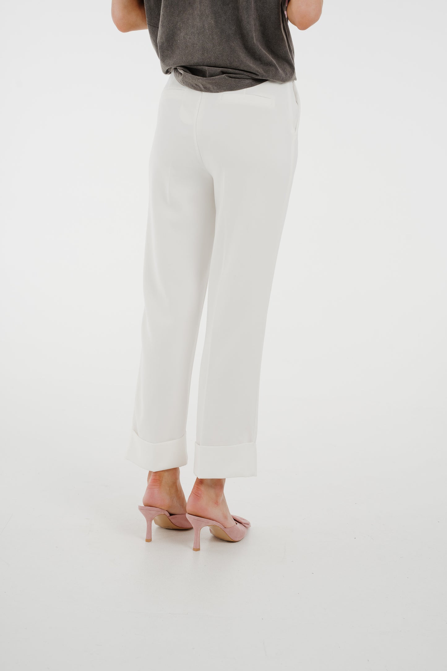 Cindy Cropped Straight Leg Trouser In White