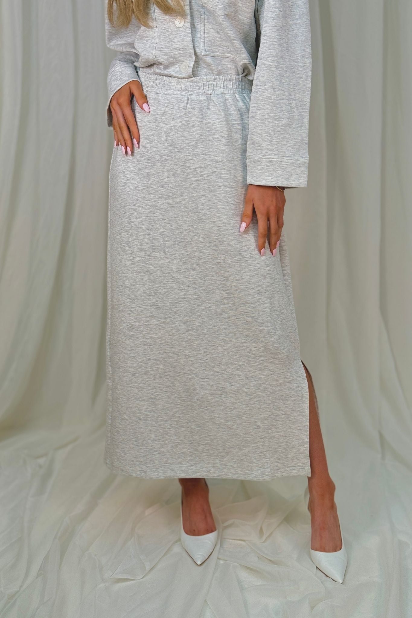 Jane Jersey Maxi Skirt In Light Grey