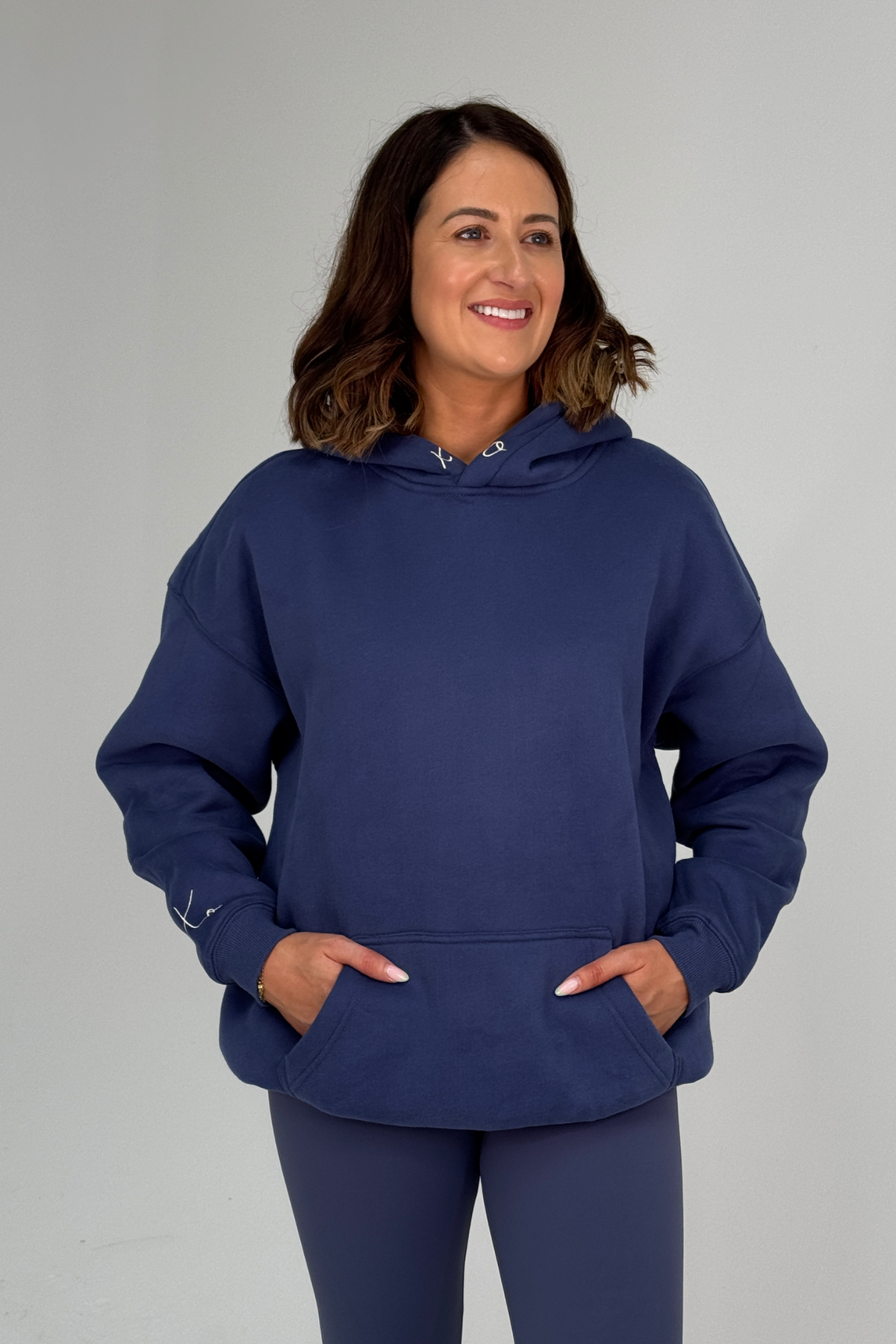 Love Laura Pullover Hoodie In Navy