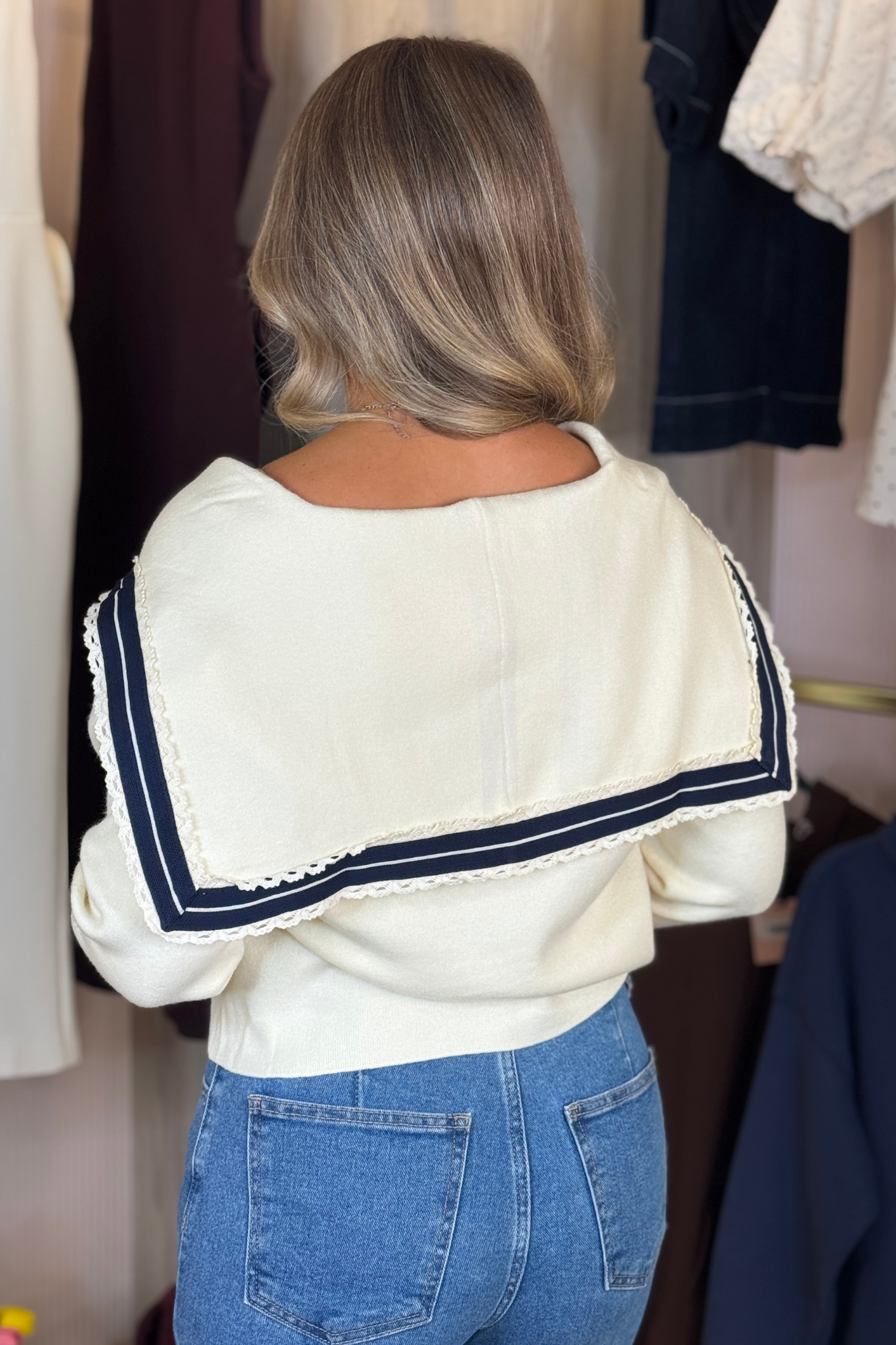 Holly Statement Collar Jacket In Cream