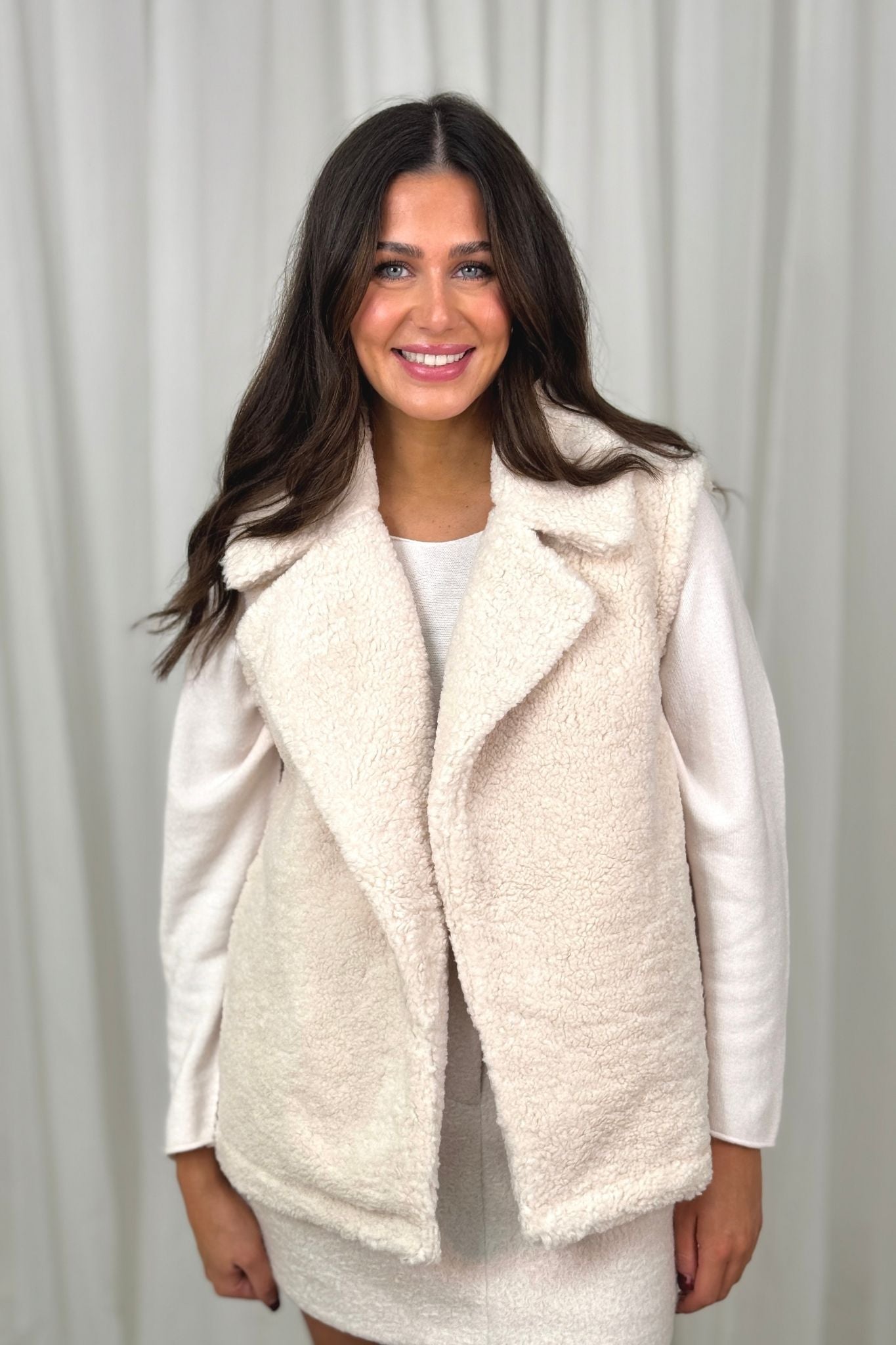 Becca Textured Gilet In Cream