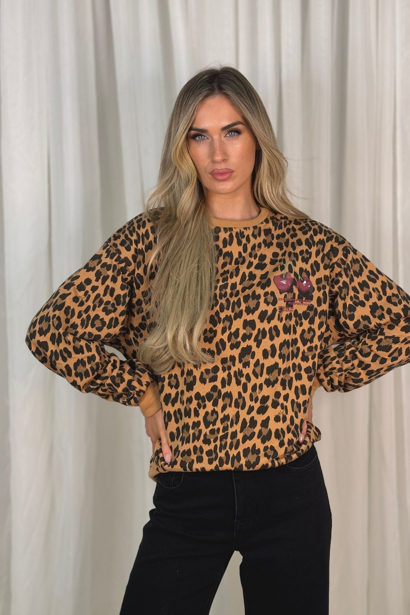 Melanie Leopard Print Sweatshirt In Camel