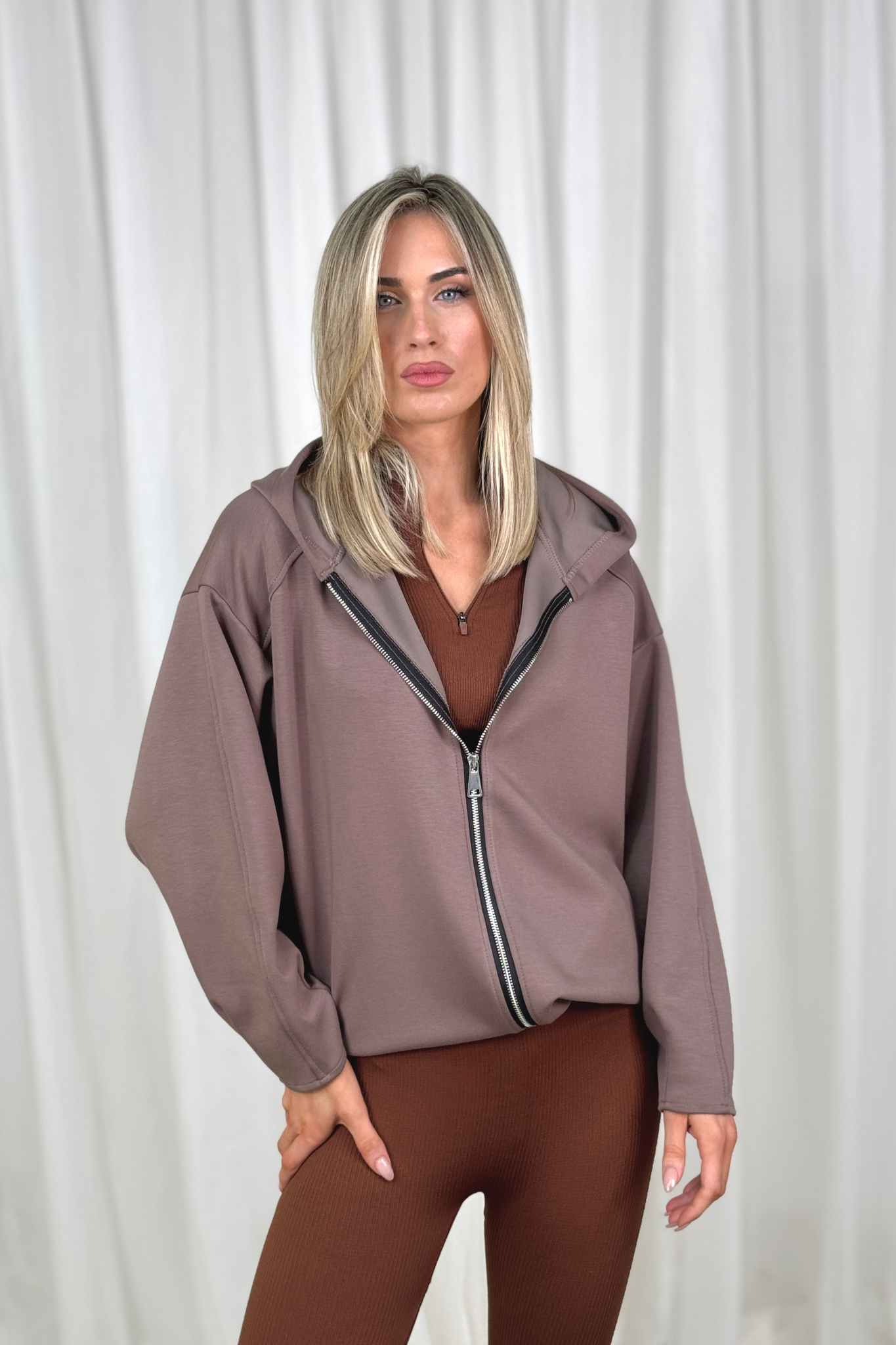 Polly Zip Up Hoodie In Mocha