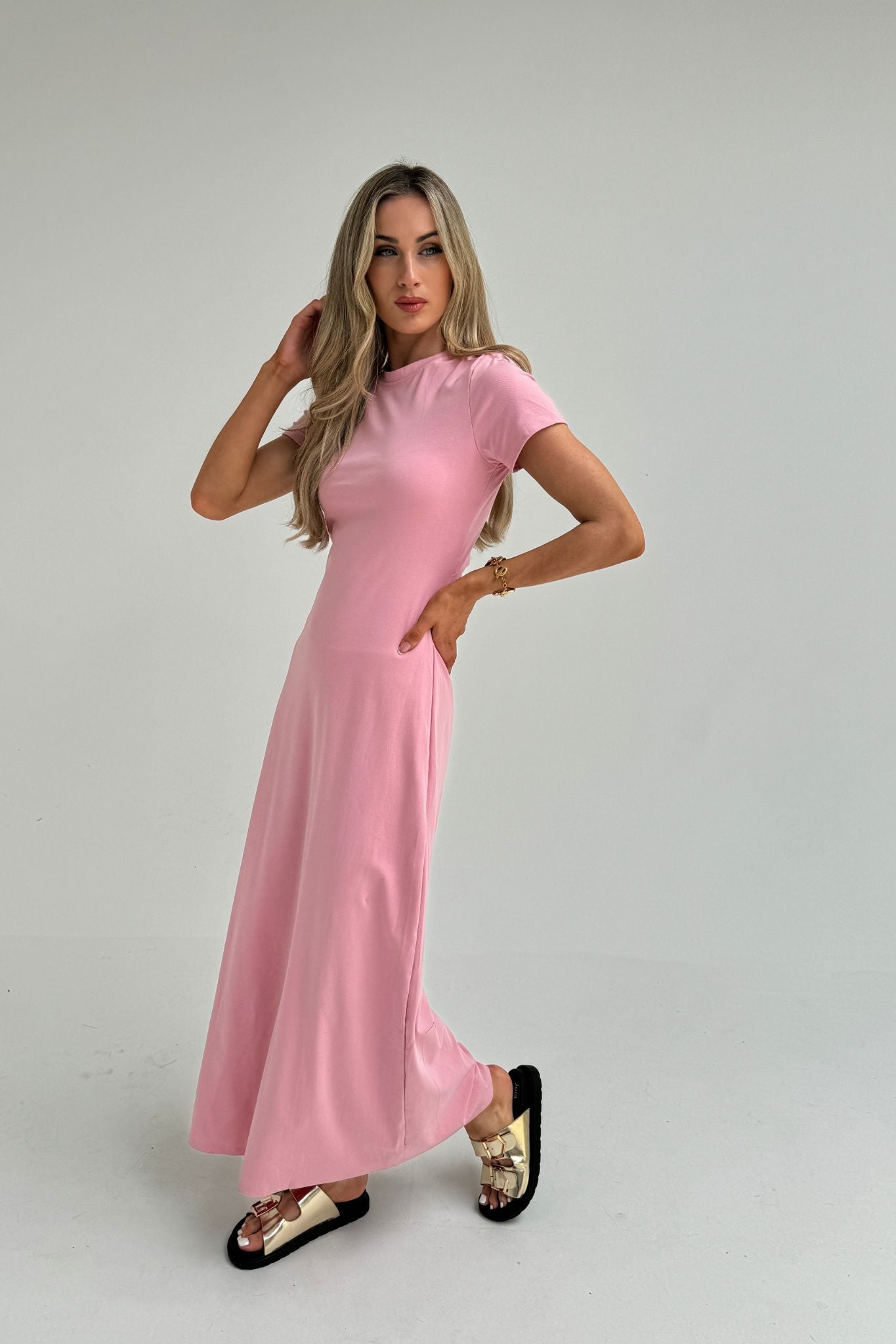 Holly T-Shirt Maxi Dress In Pink