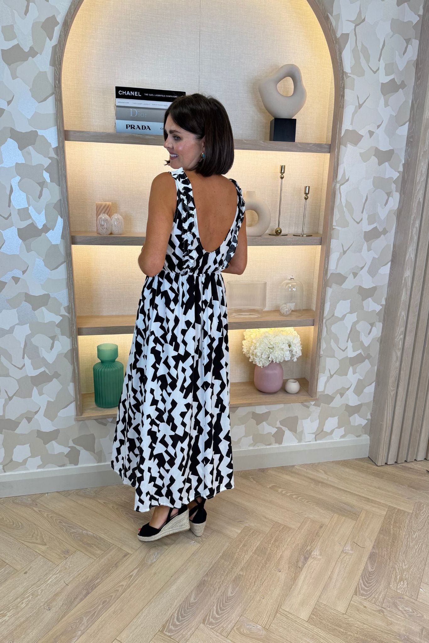 Polly Printed Midi Dress In Monochrome