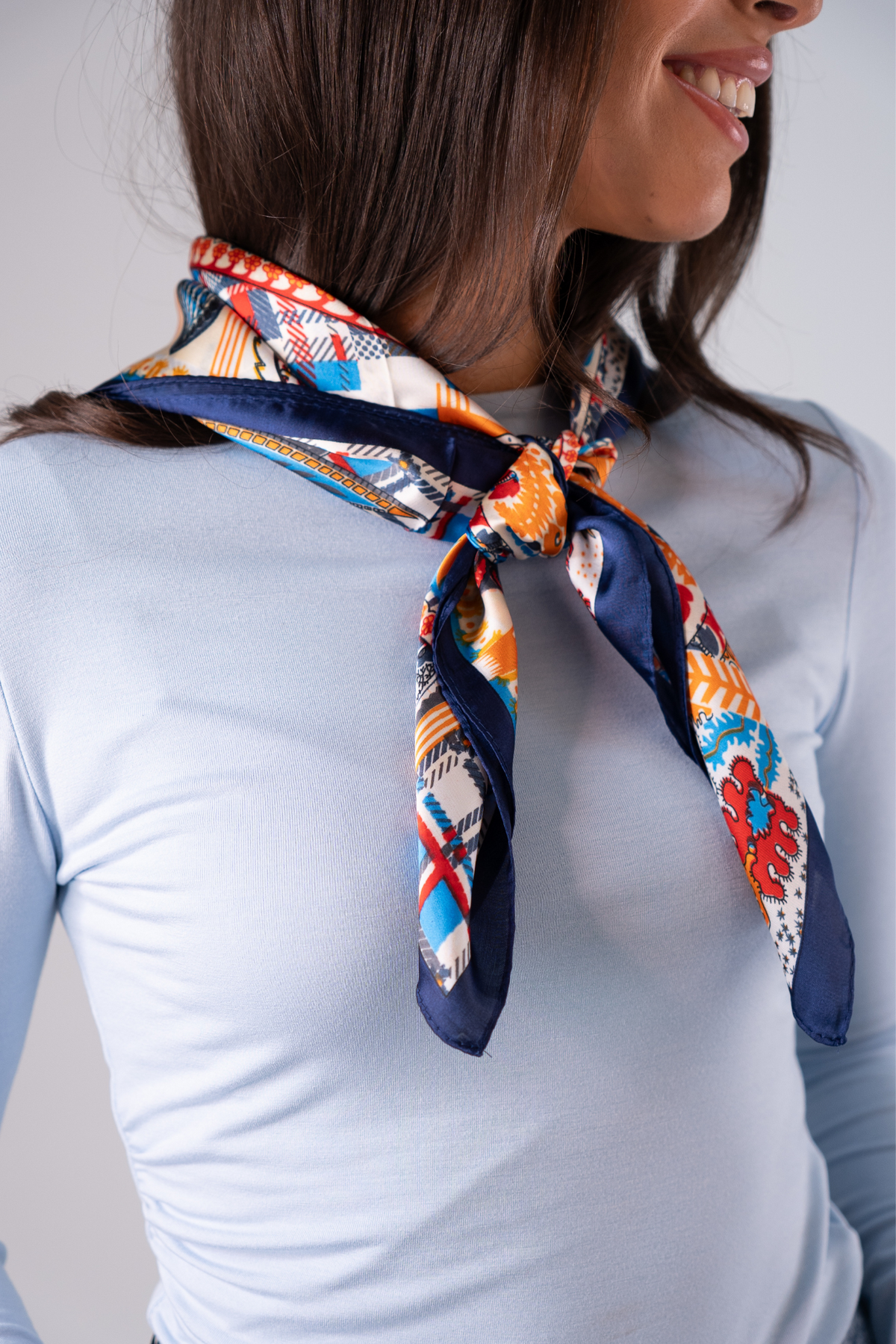 Polly Paisley Print Neck Scarf In Navy