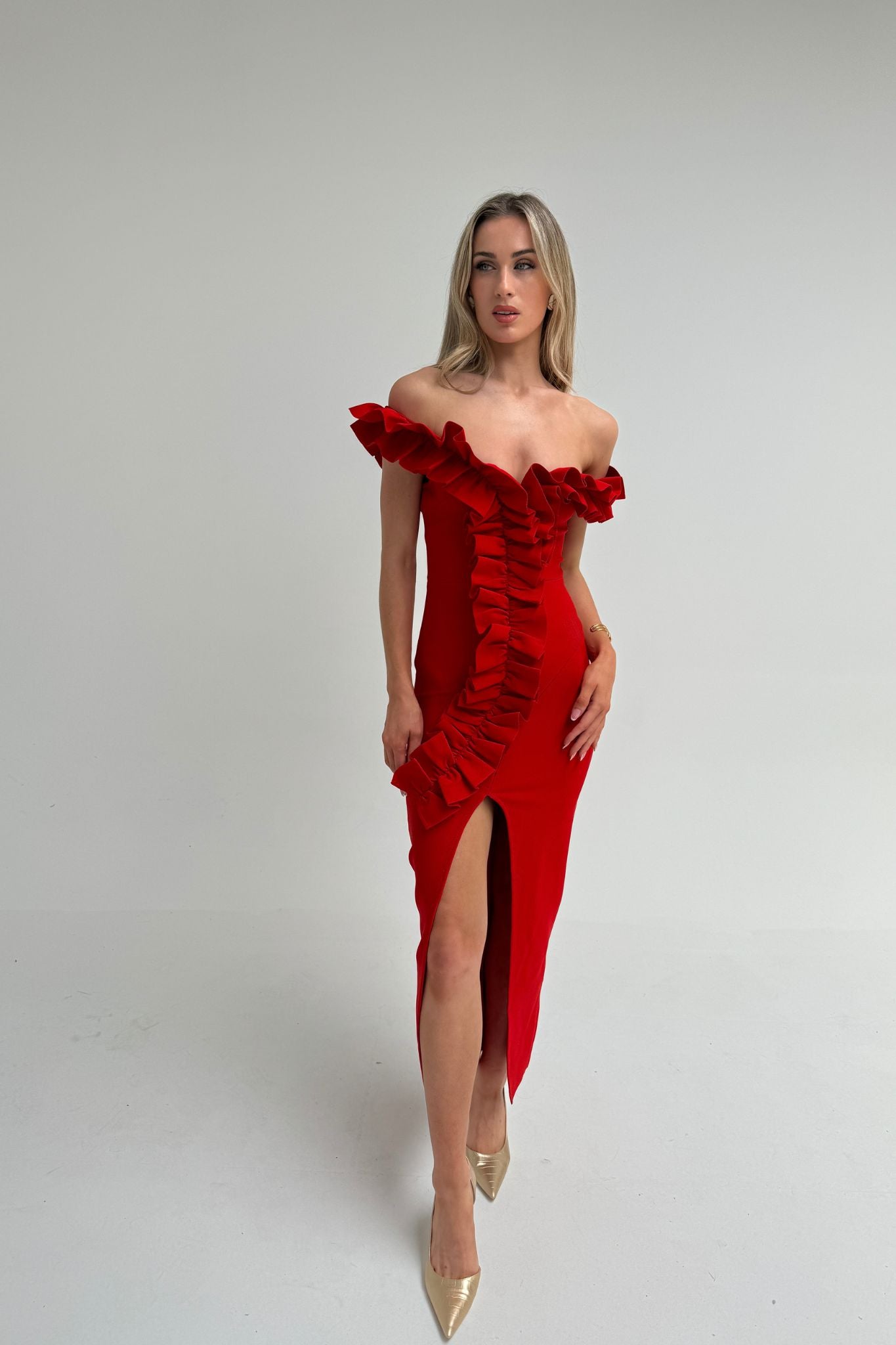 Holly Off Shoulder Ruffle Dress In Red