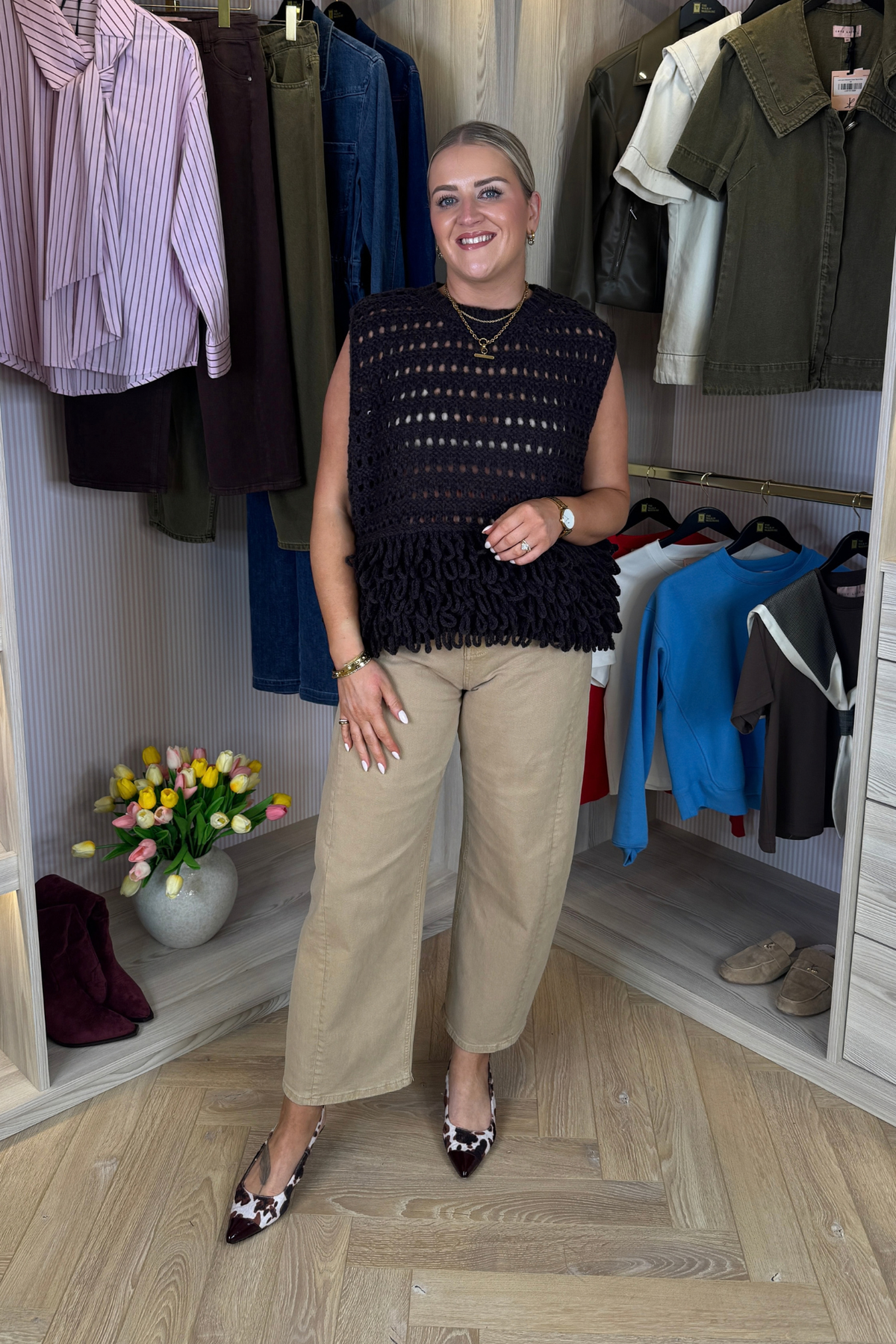 Elsa Sleeveless Fringed Top In Chocolate