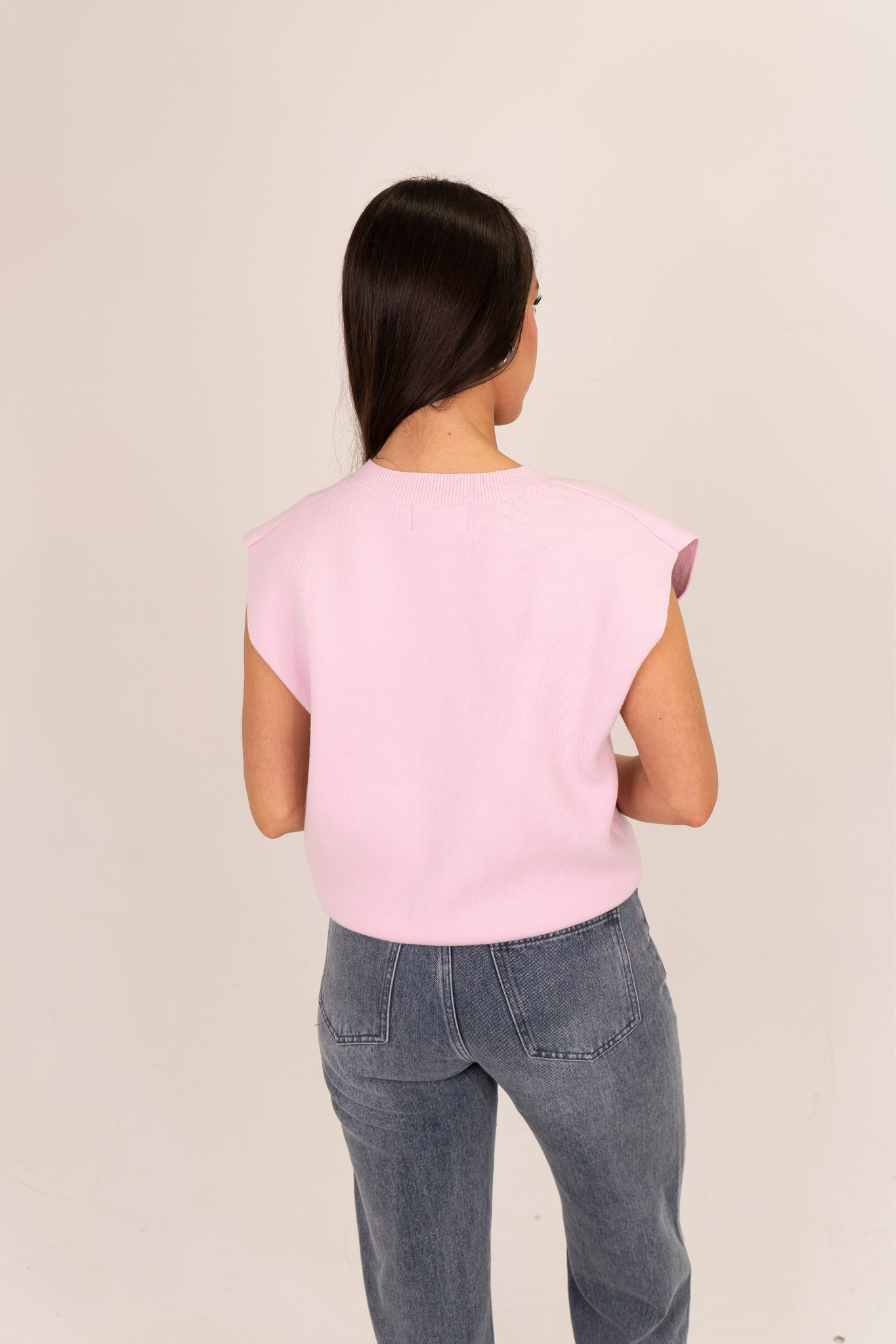 Kiera Round Neck Waistcoat In Pink