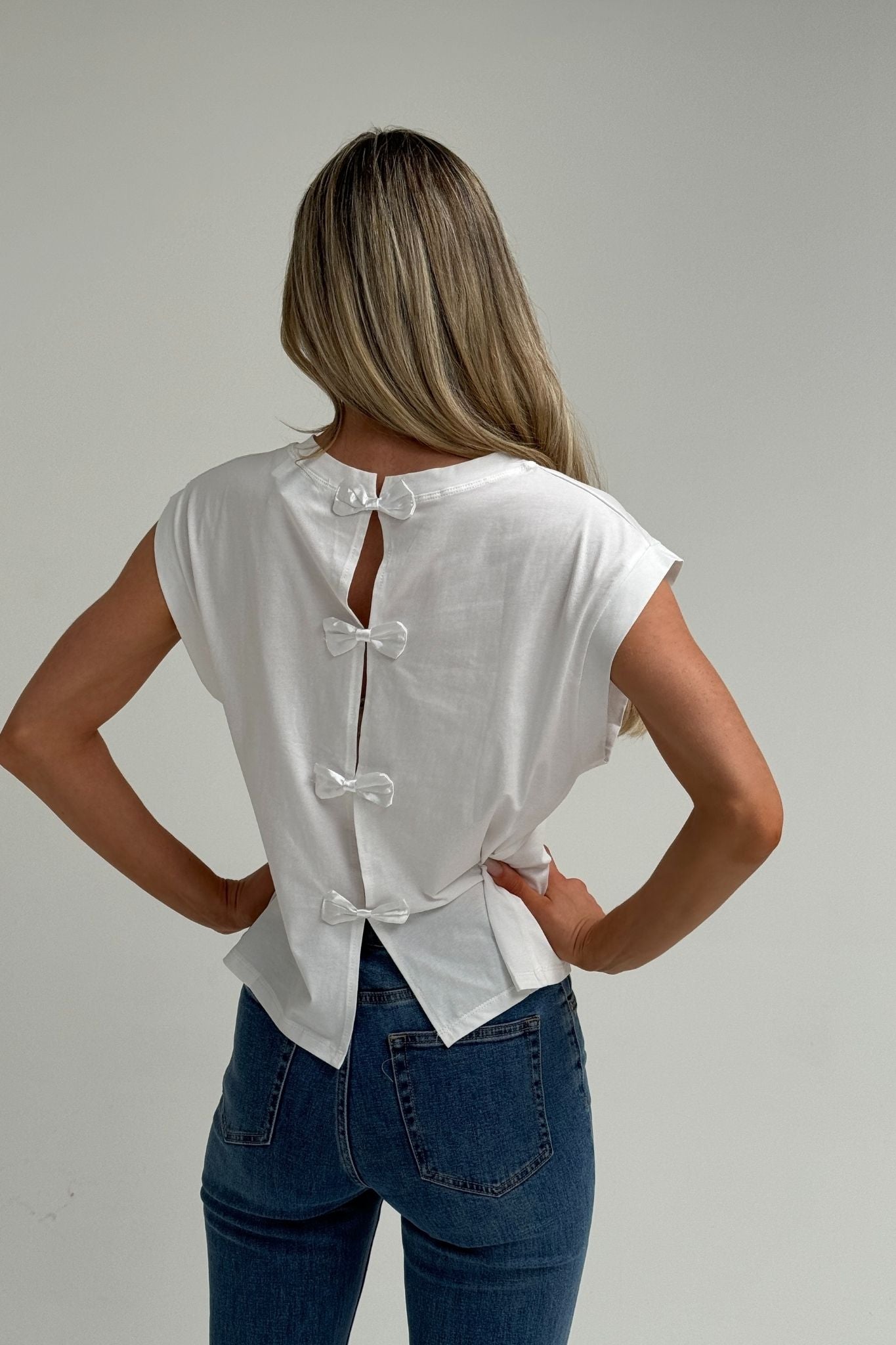 Millie Bow Back T-Shirt In White