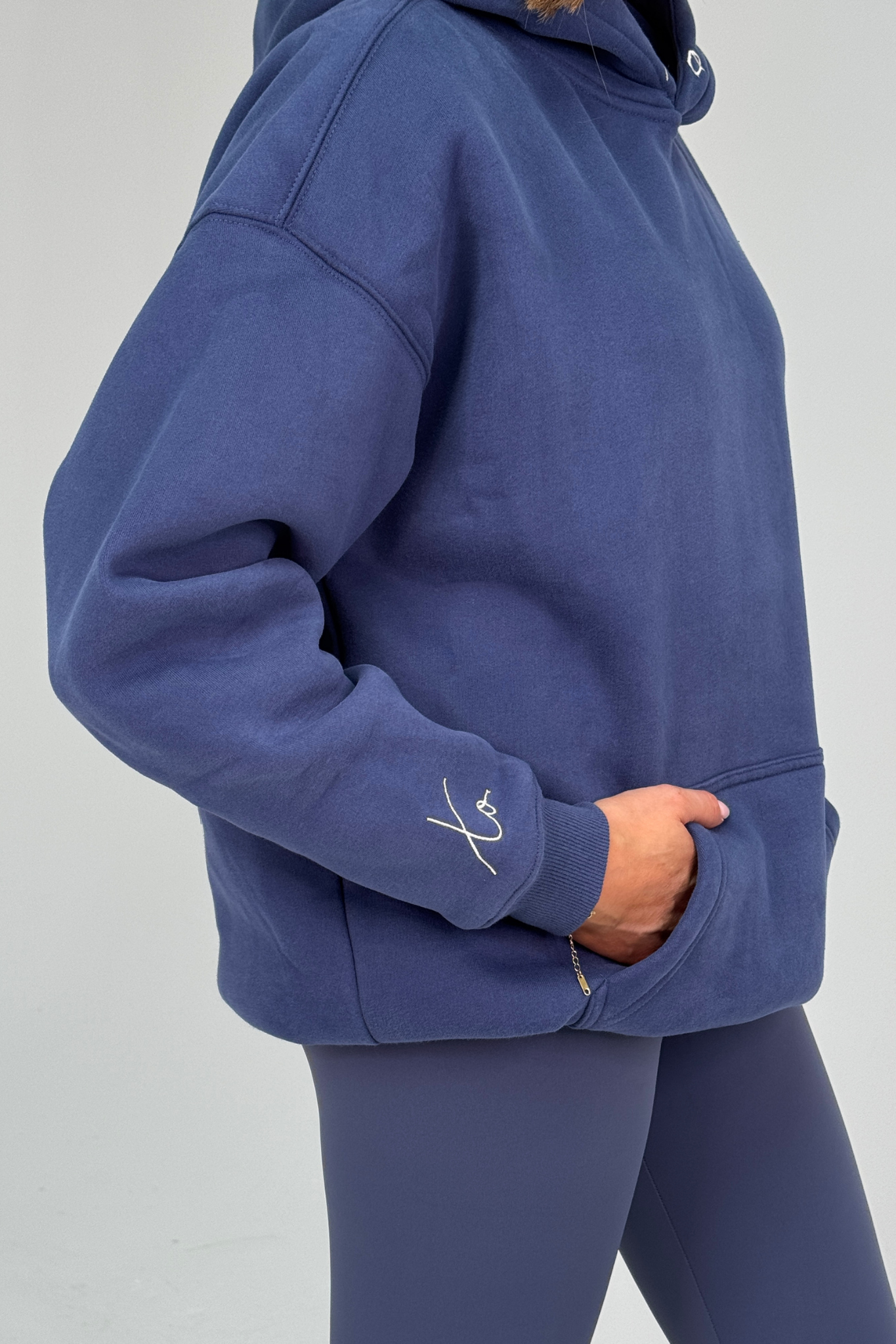 Love Laura Pullover Hoodie In Navy