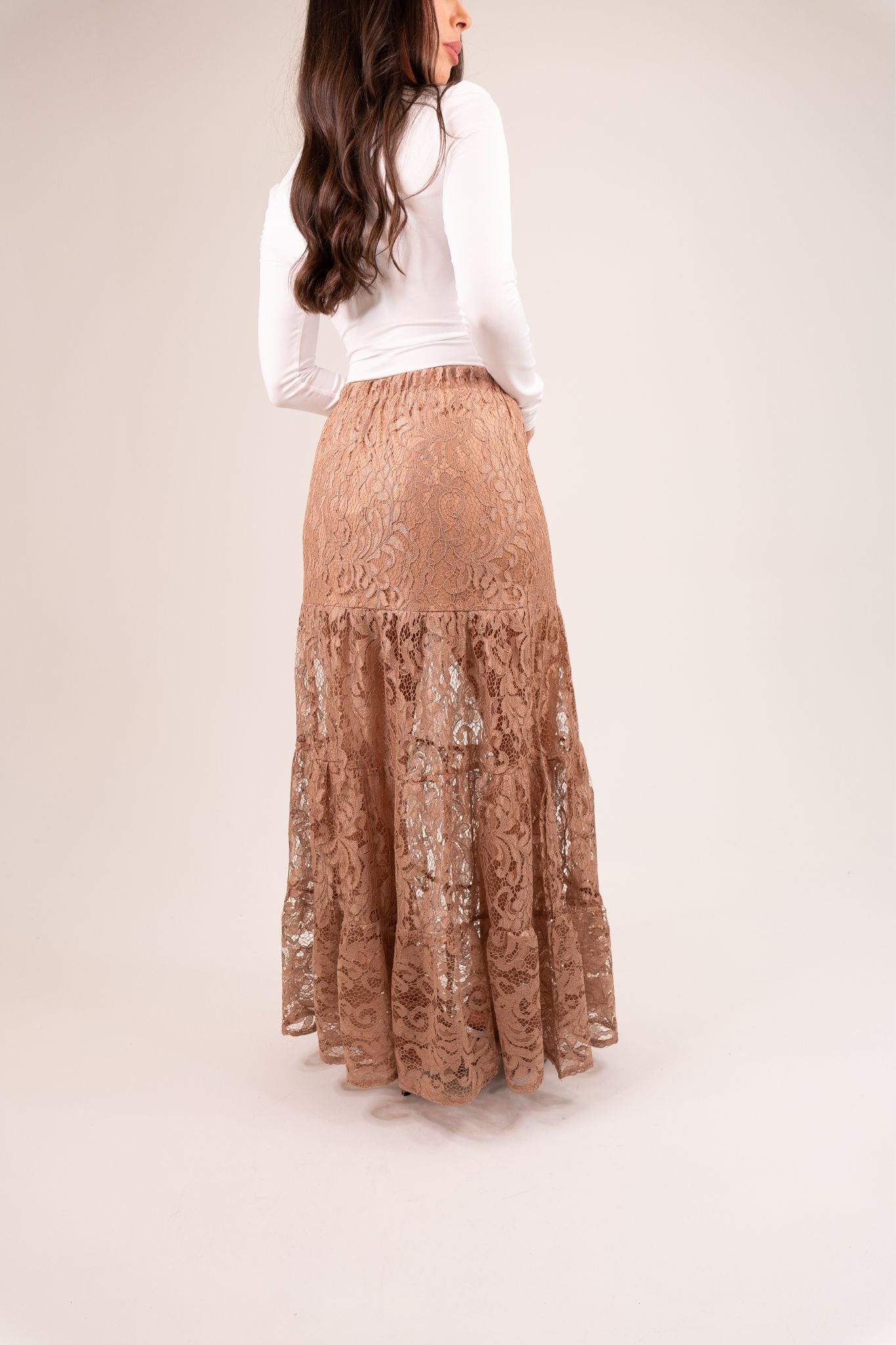 Elsa Tiered Lace Maxi Skirt In Taupe