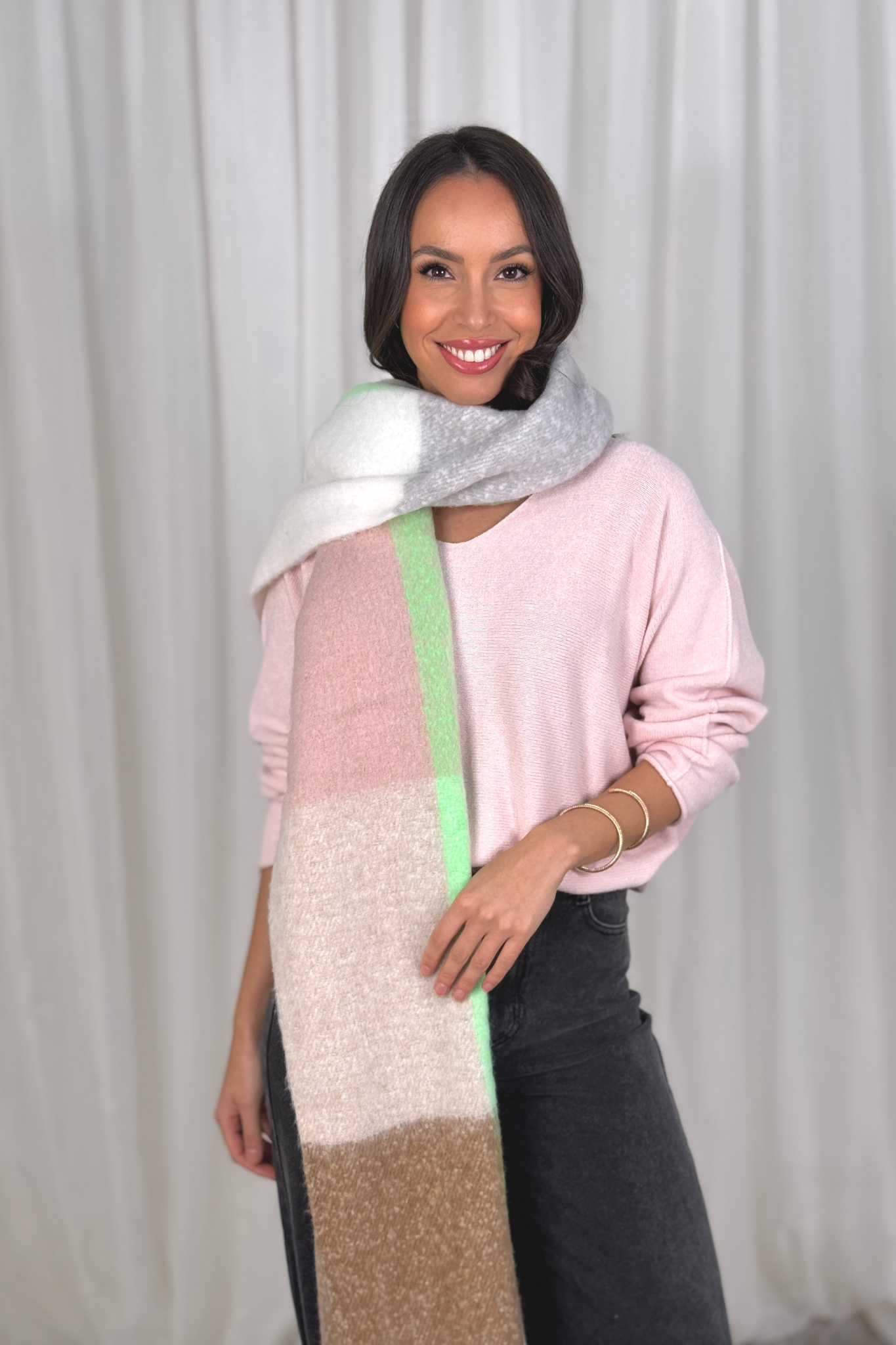 Carly Check Scarf In Pink & Grey Mix