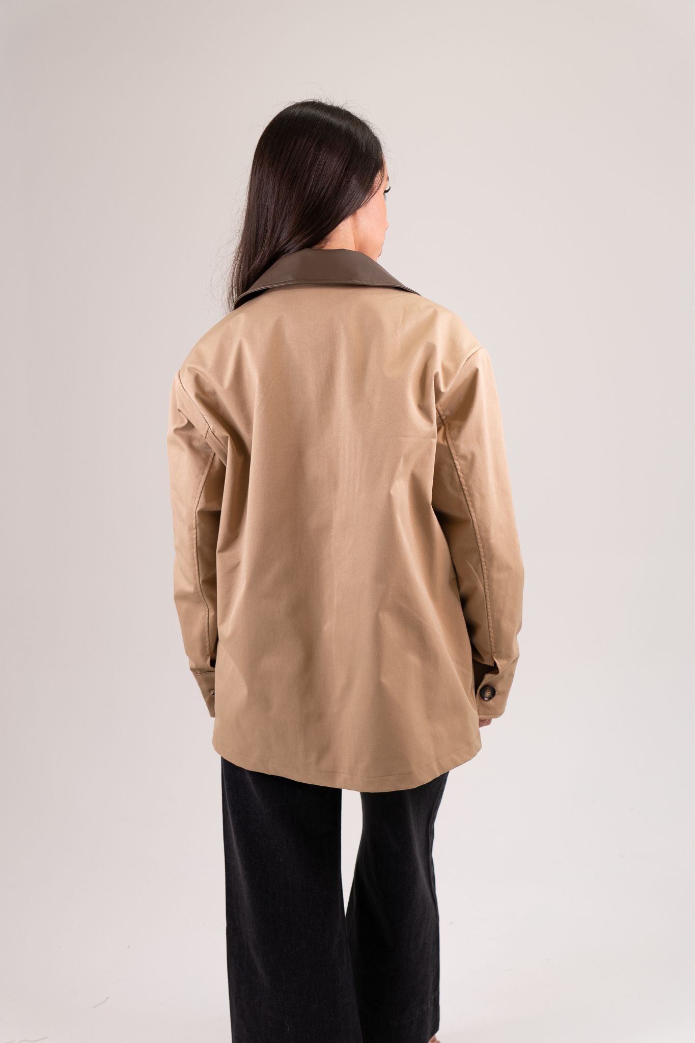 Caitlyn Contrast Detail Coat In Camel