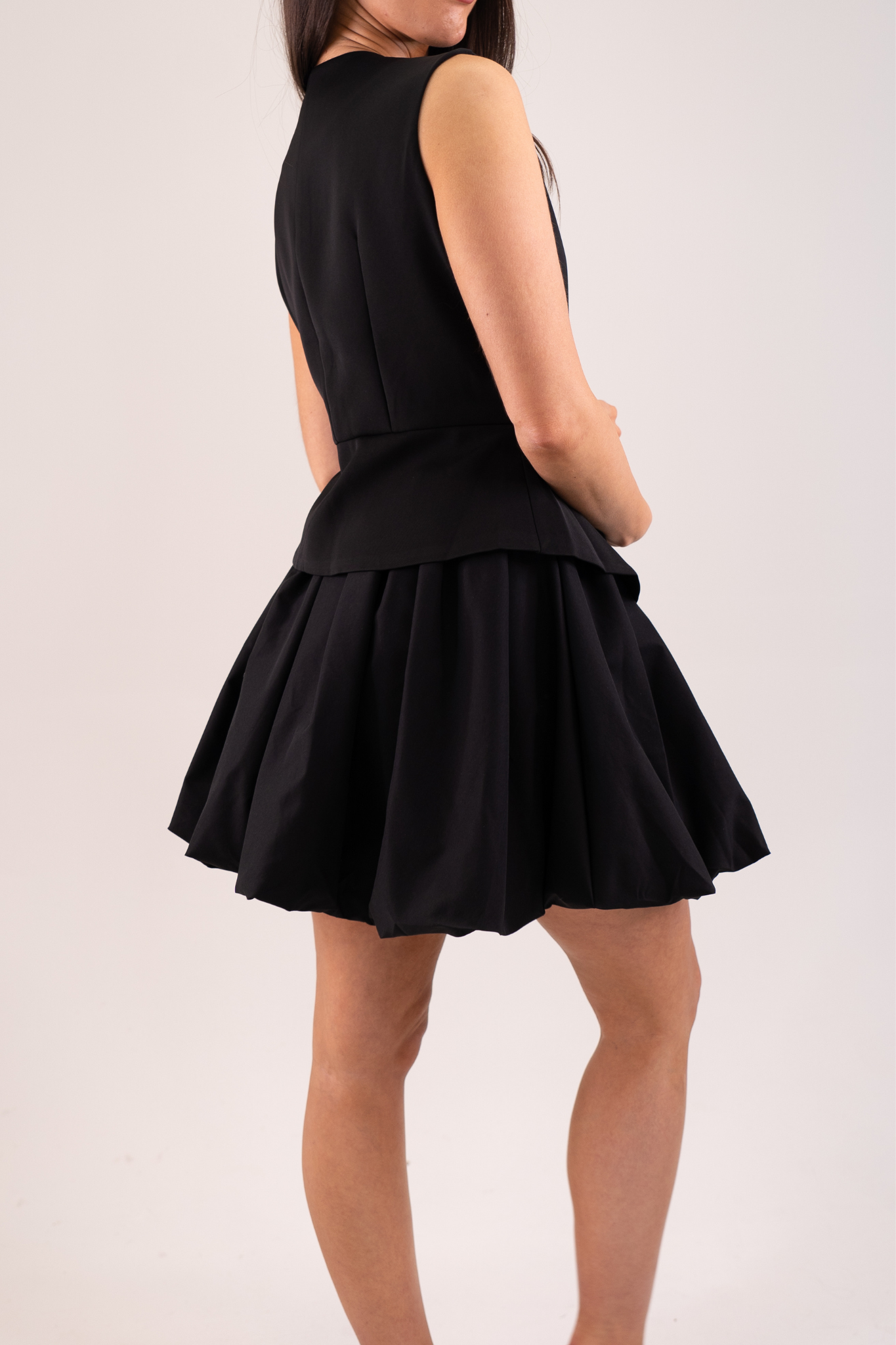 Polly Balloon Skirt In Black