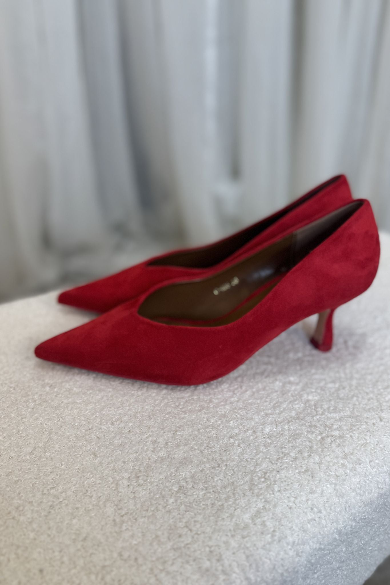 Lauren Faux Suede Kitten Heel In Red