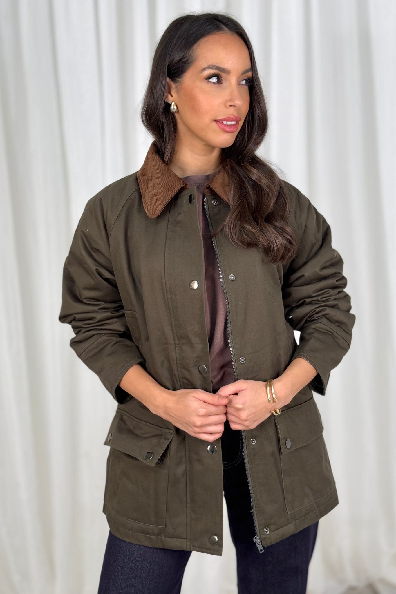 Daisy Contrast Detail Coat In Khaki