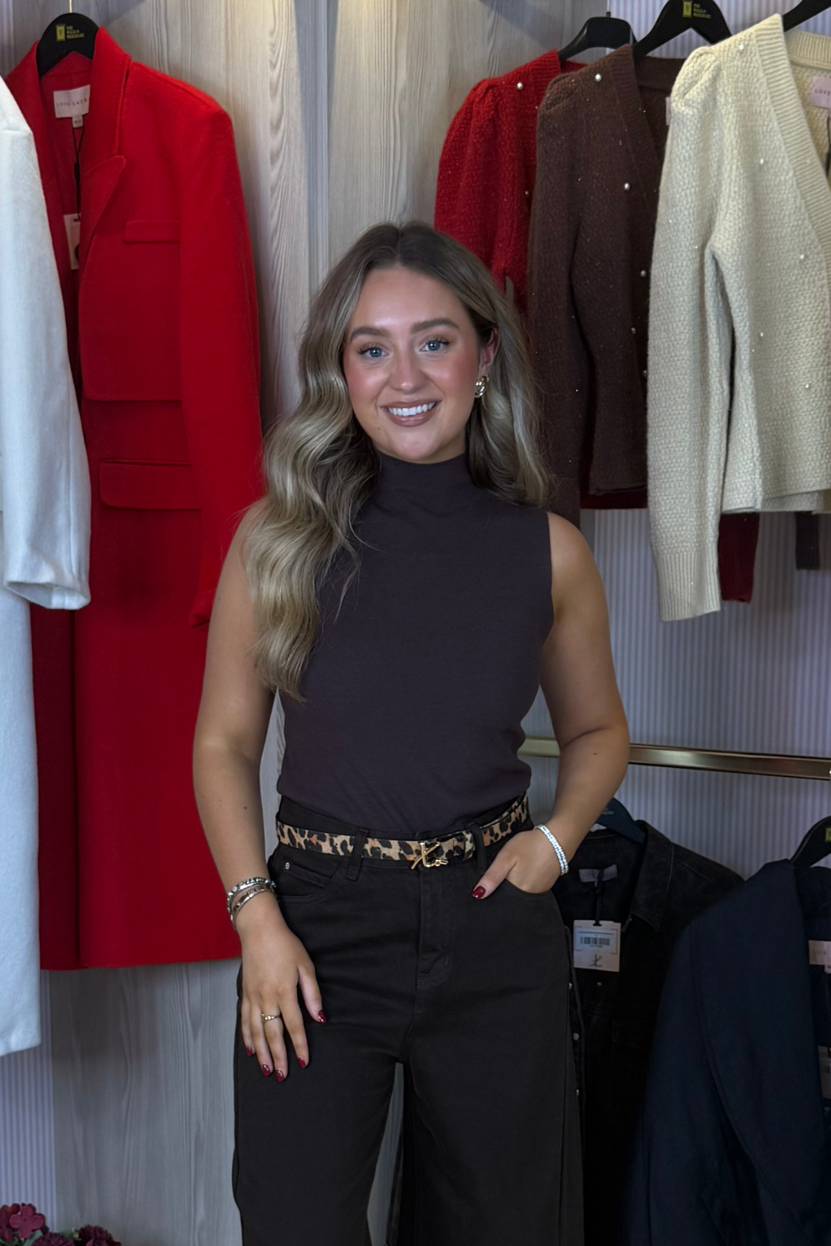 Kiera Sleeveless Polo Neck In Chocolate